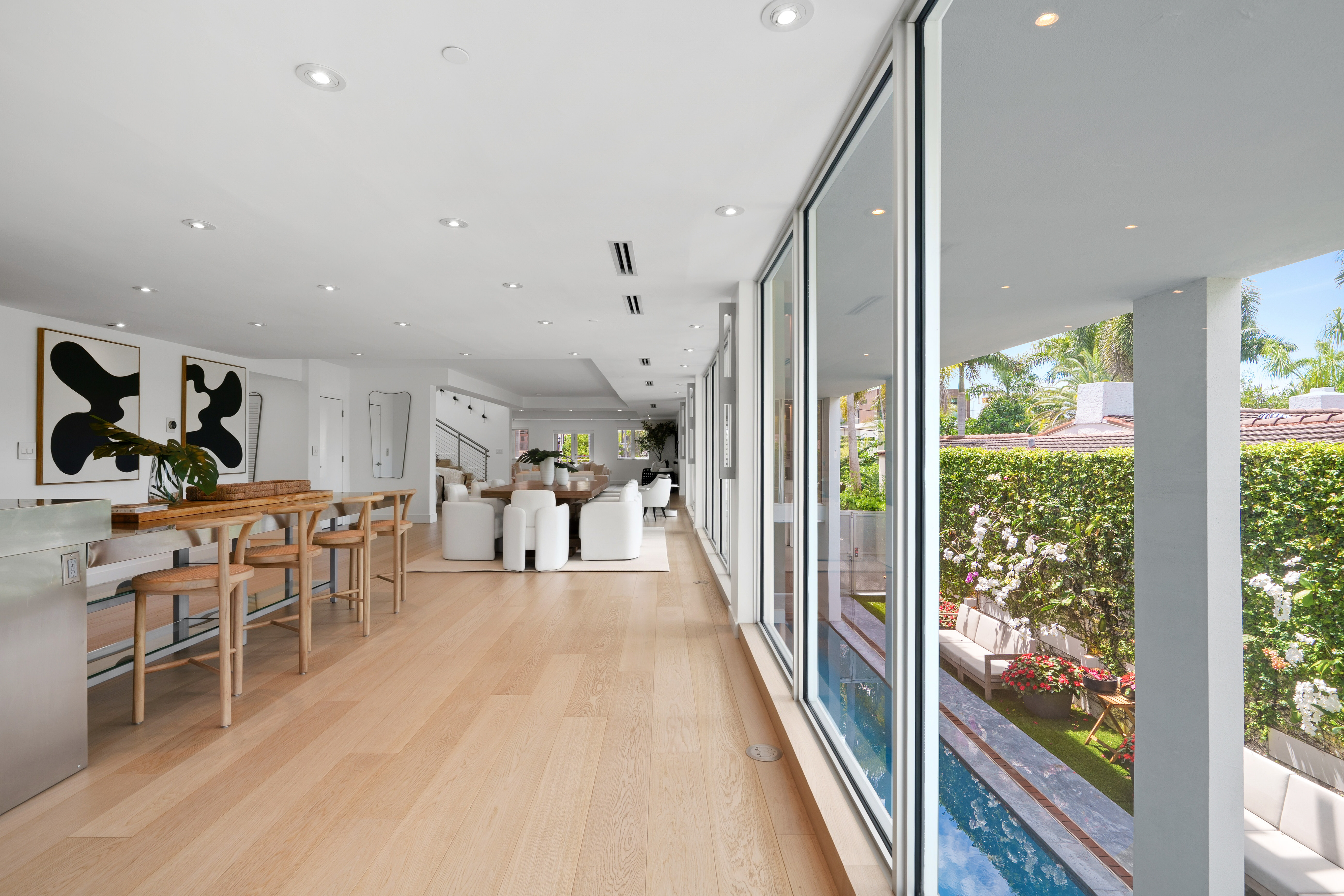 215 Palm Avenue Miami Beach FL 33139