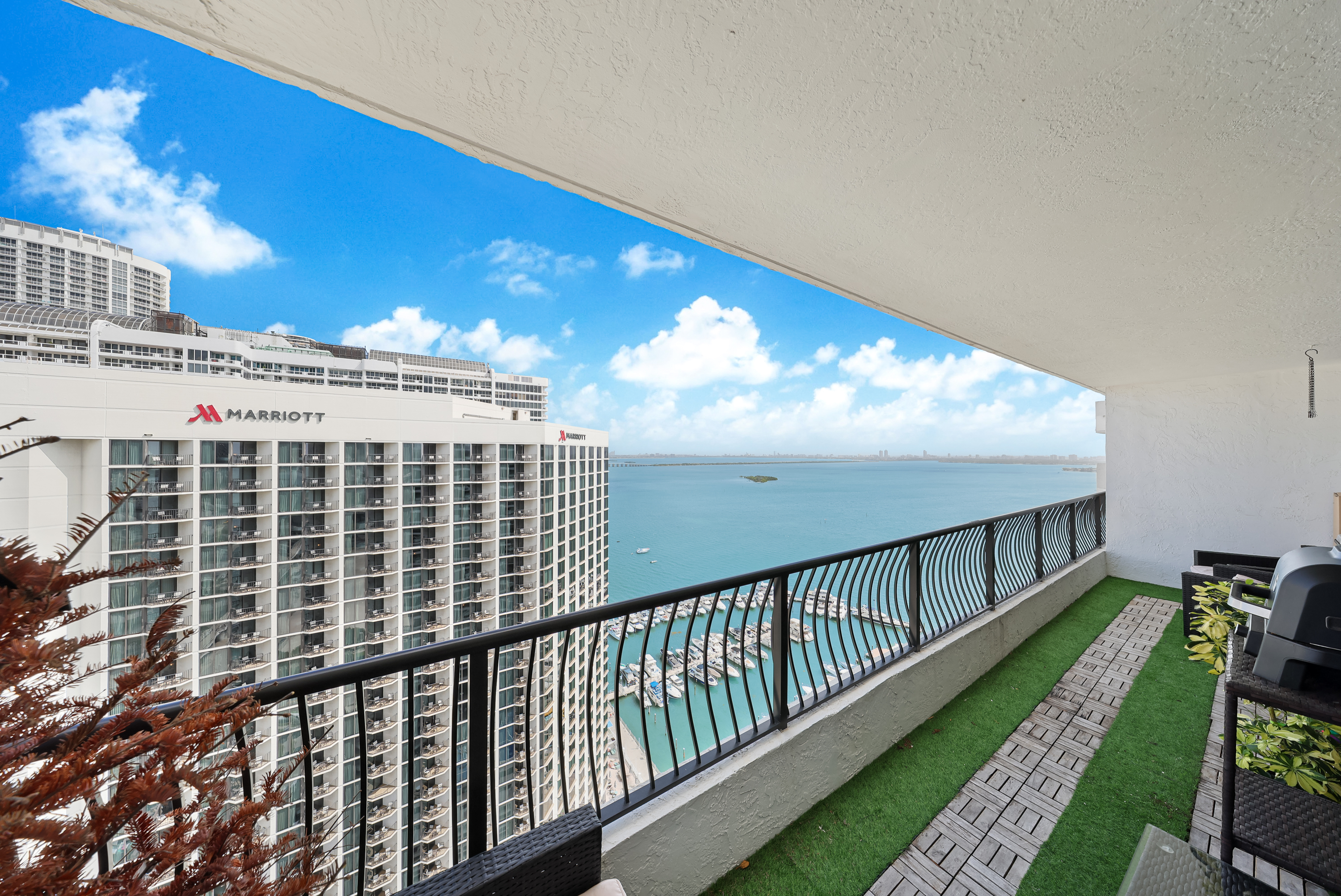 555 NE 15th Street Miami FL 33132