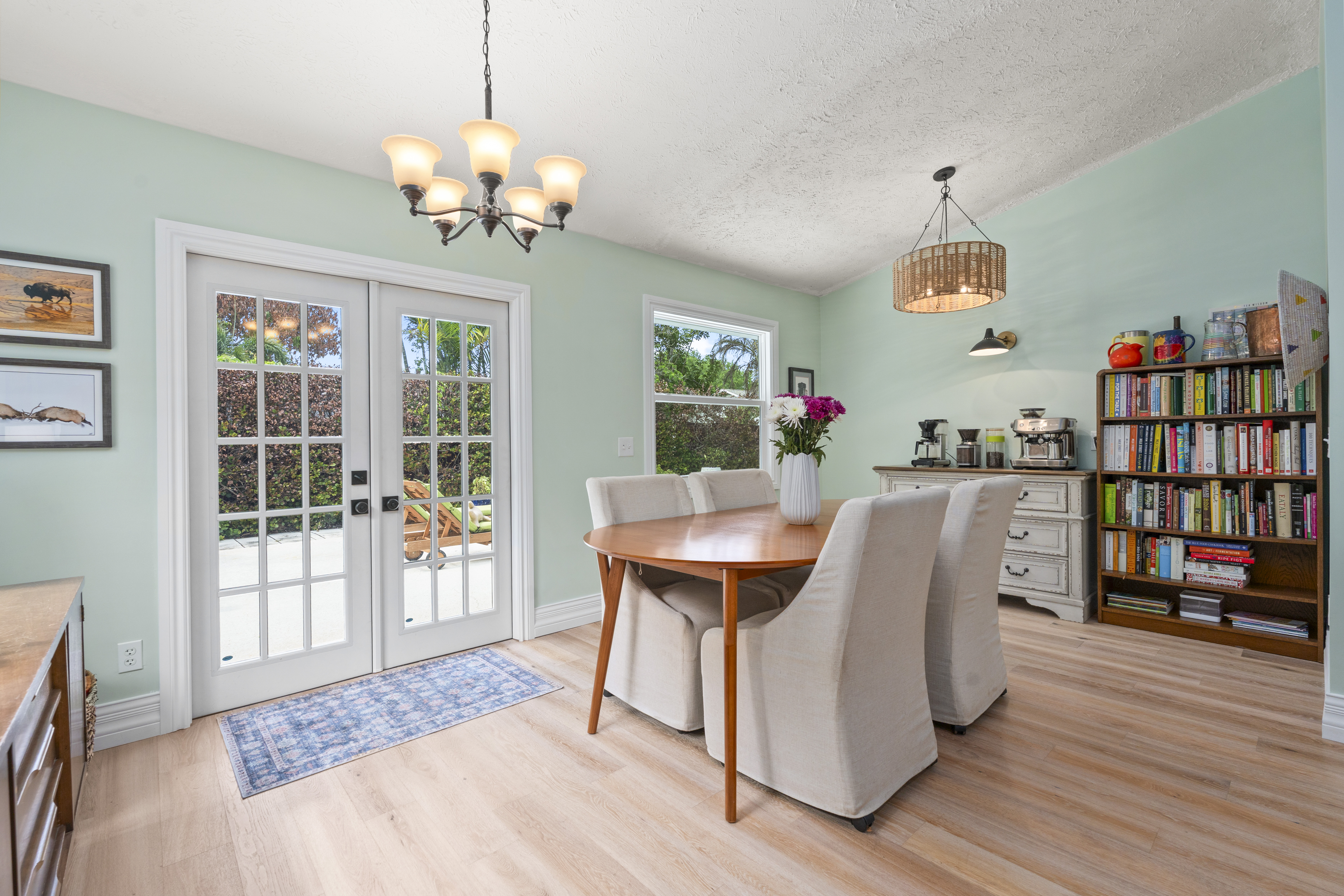 1904 NE Avenida Dracaena Jensen Beach FL 34957