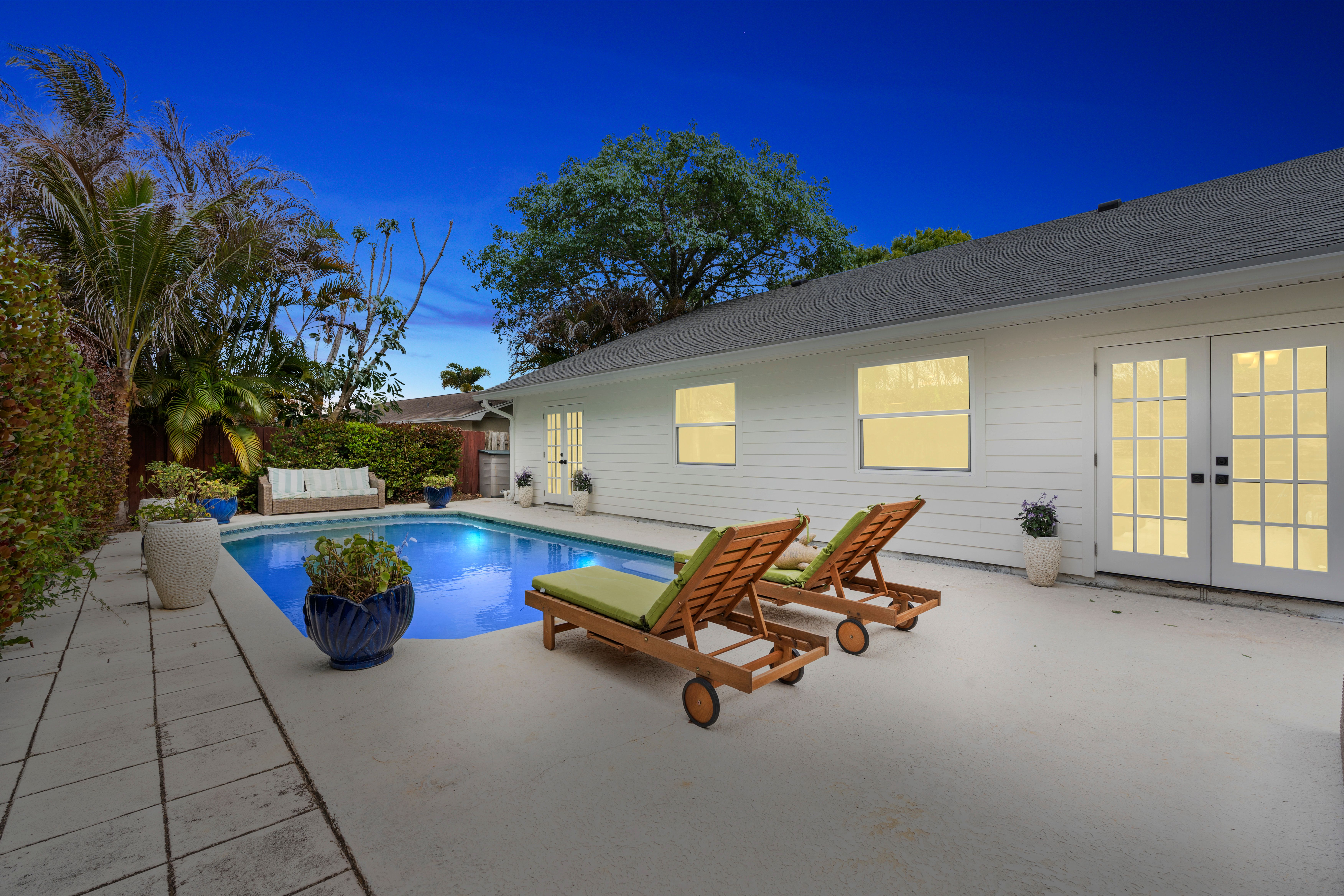 1904 NE Avenida Dracaena Jensen Beach FL 34957