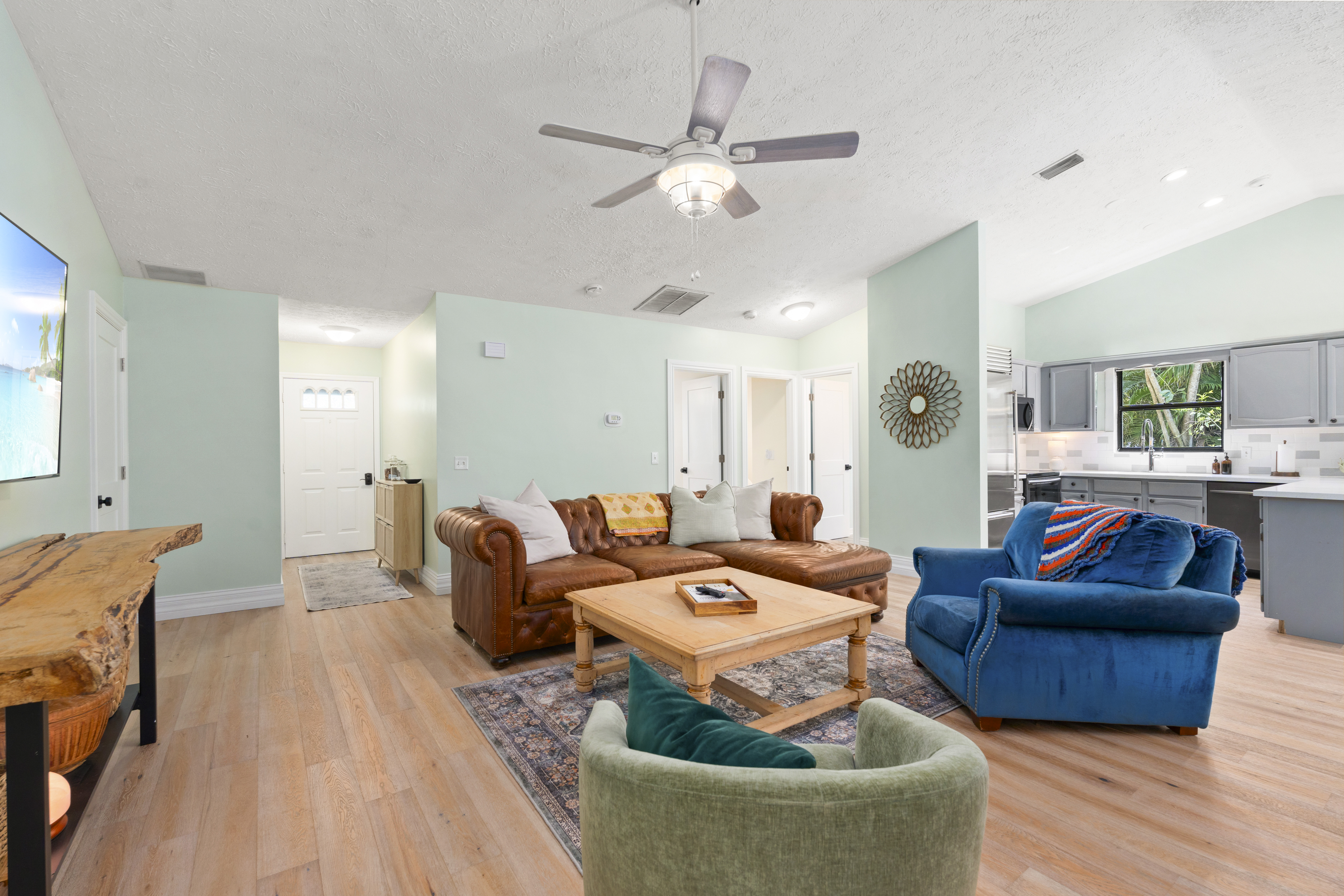 1904 NE Avenida Dracaena Jensen Beach FL 34957