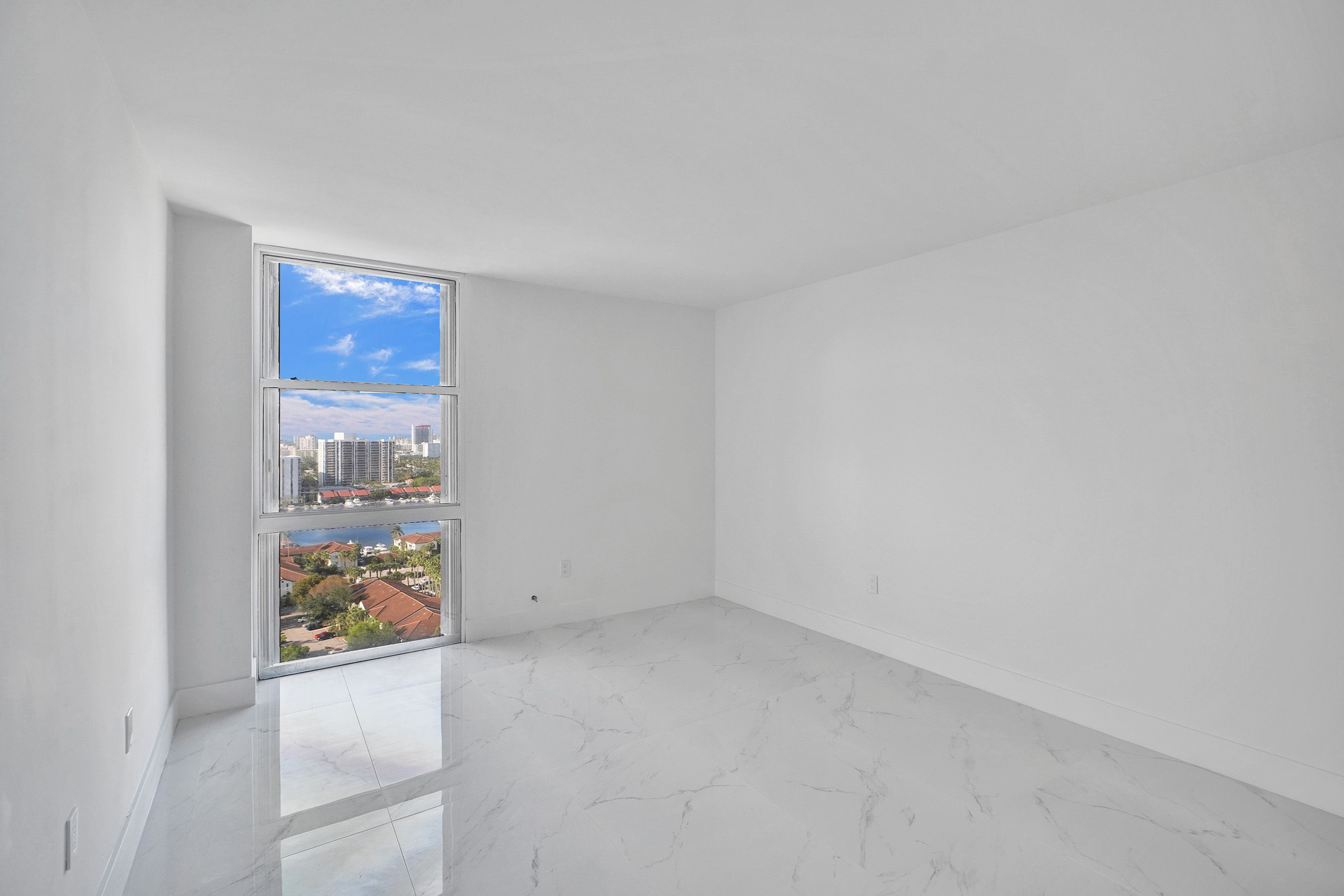 3625 N Country Club Drive Aventura FL 33180