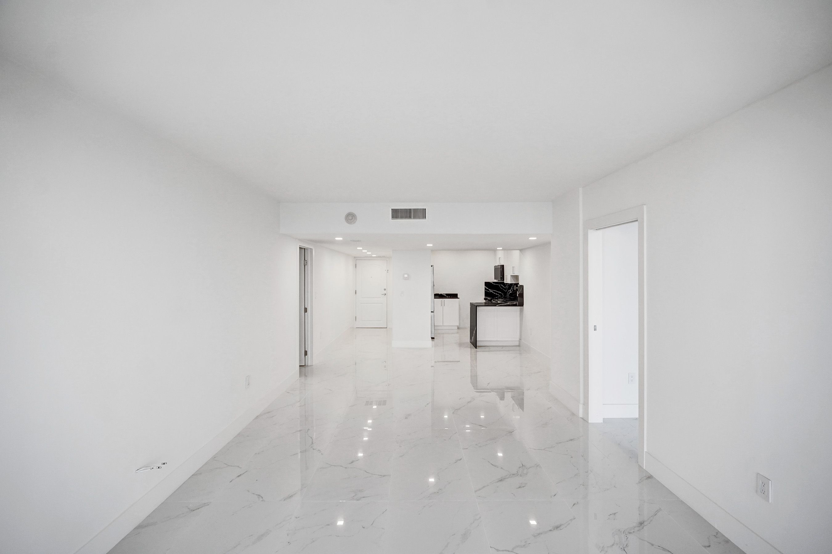3625 N Country Club Drive Aventura FL 33180
