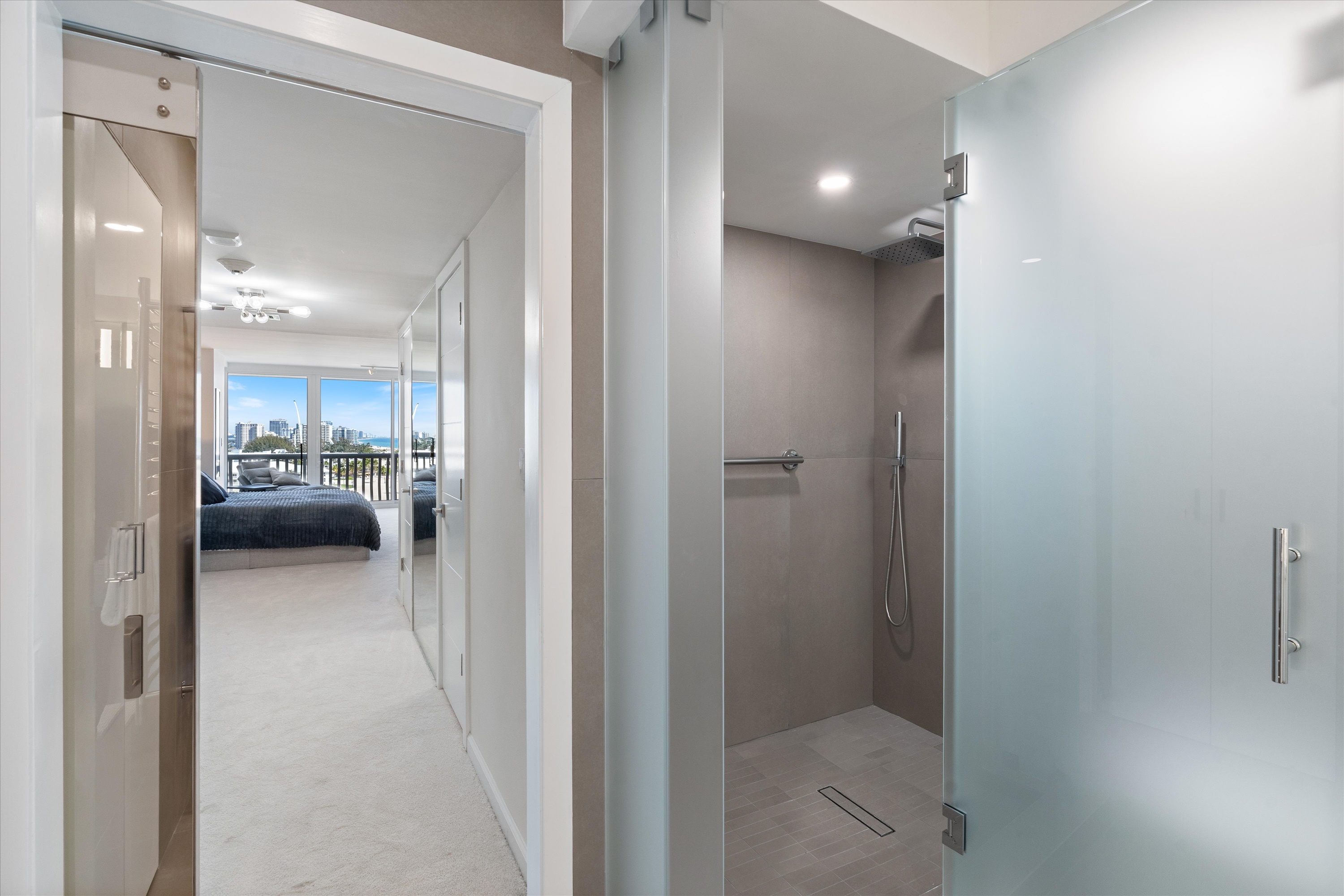 2200 S Ocean Lane Fort Lauderdale FL 33316