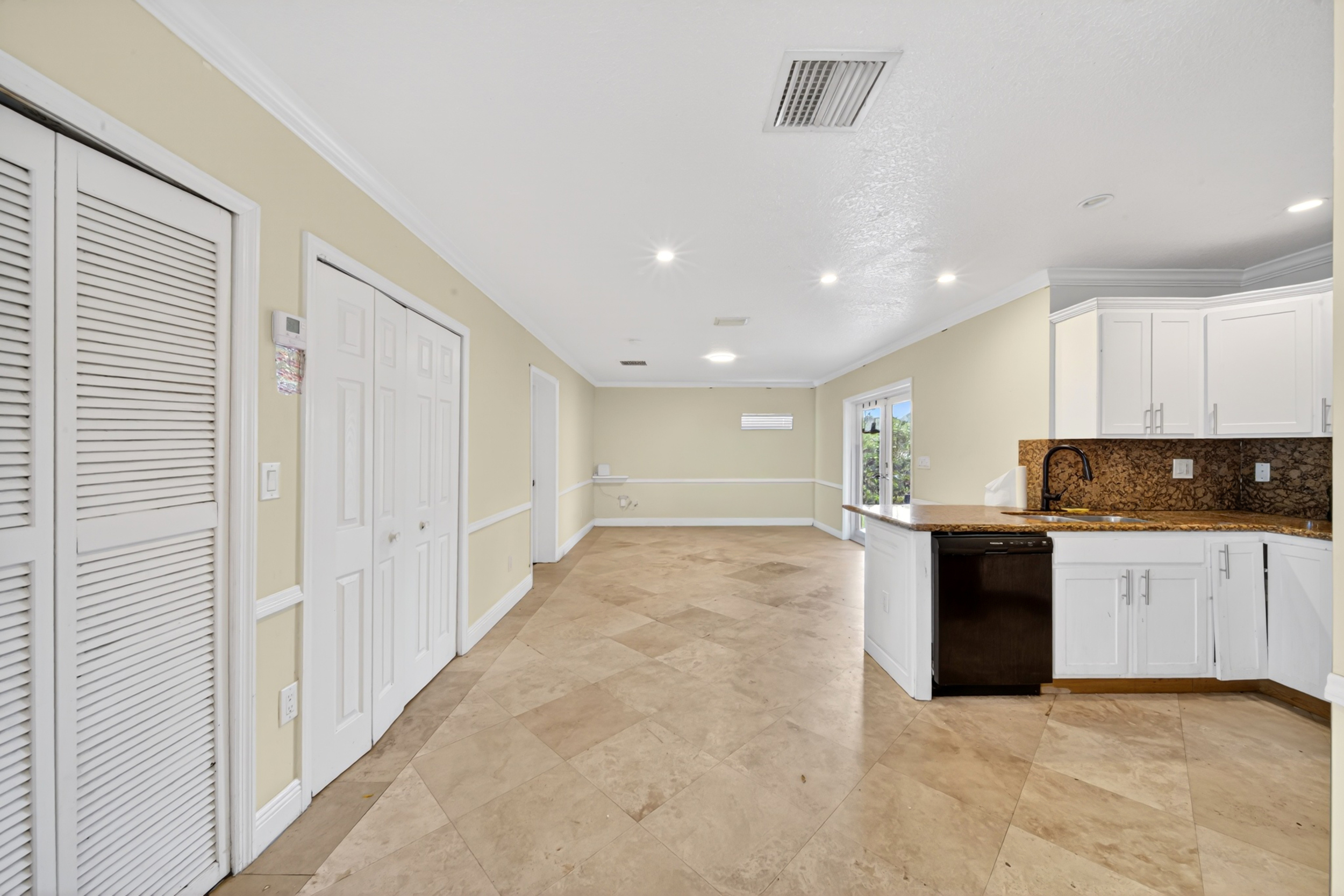 6881 SW 27th Street Miami FL 33155