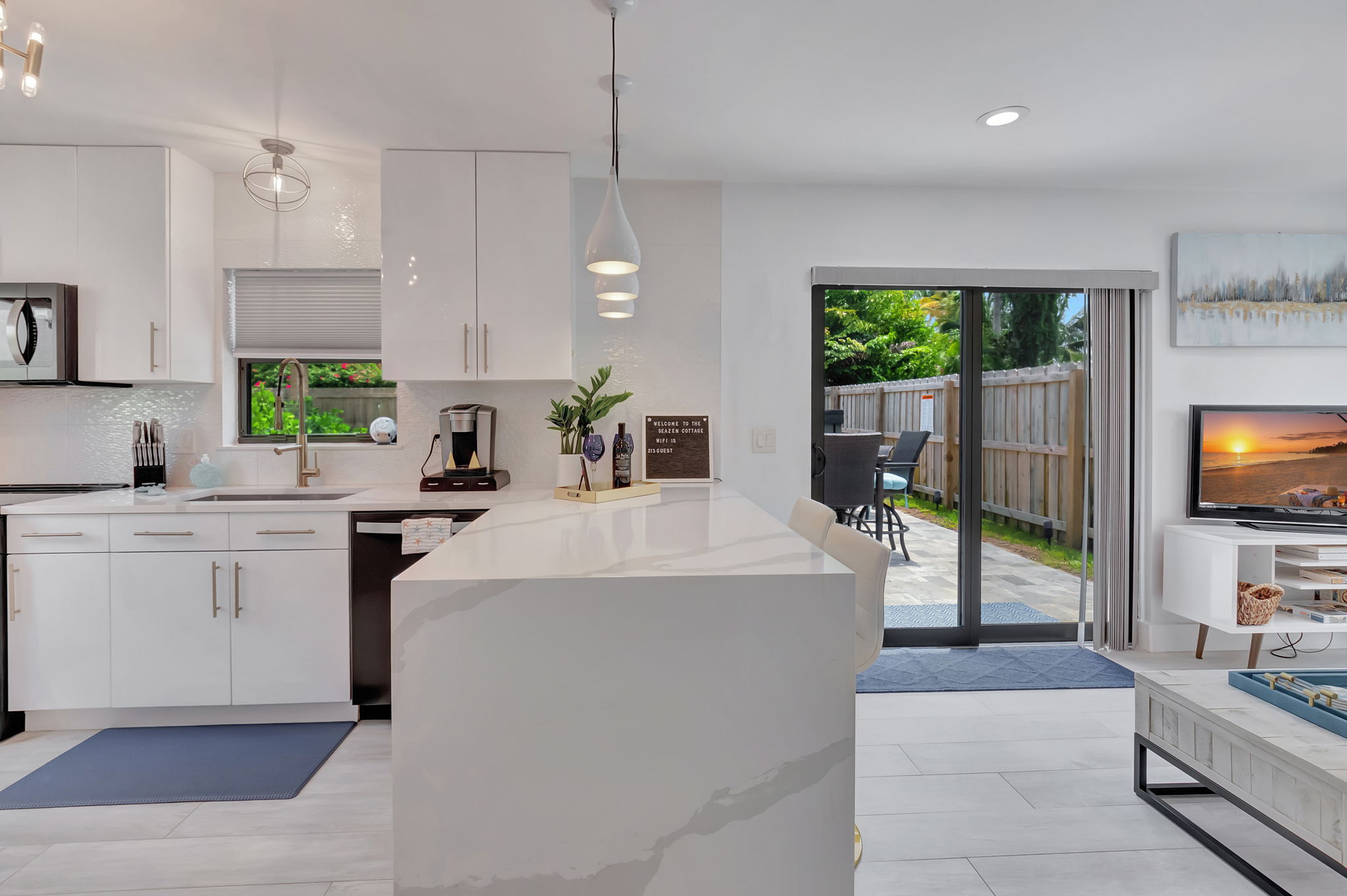 201 SE 7th Street Delray Beach FL 33483