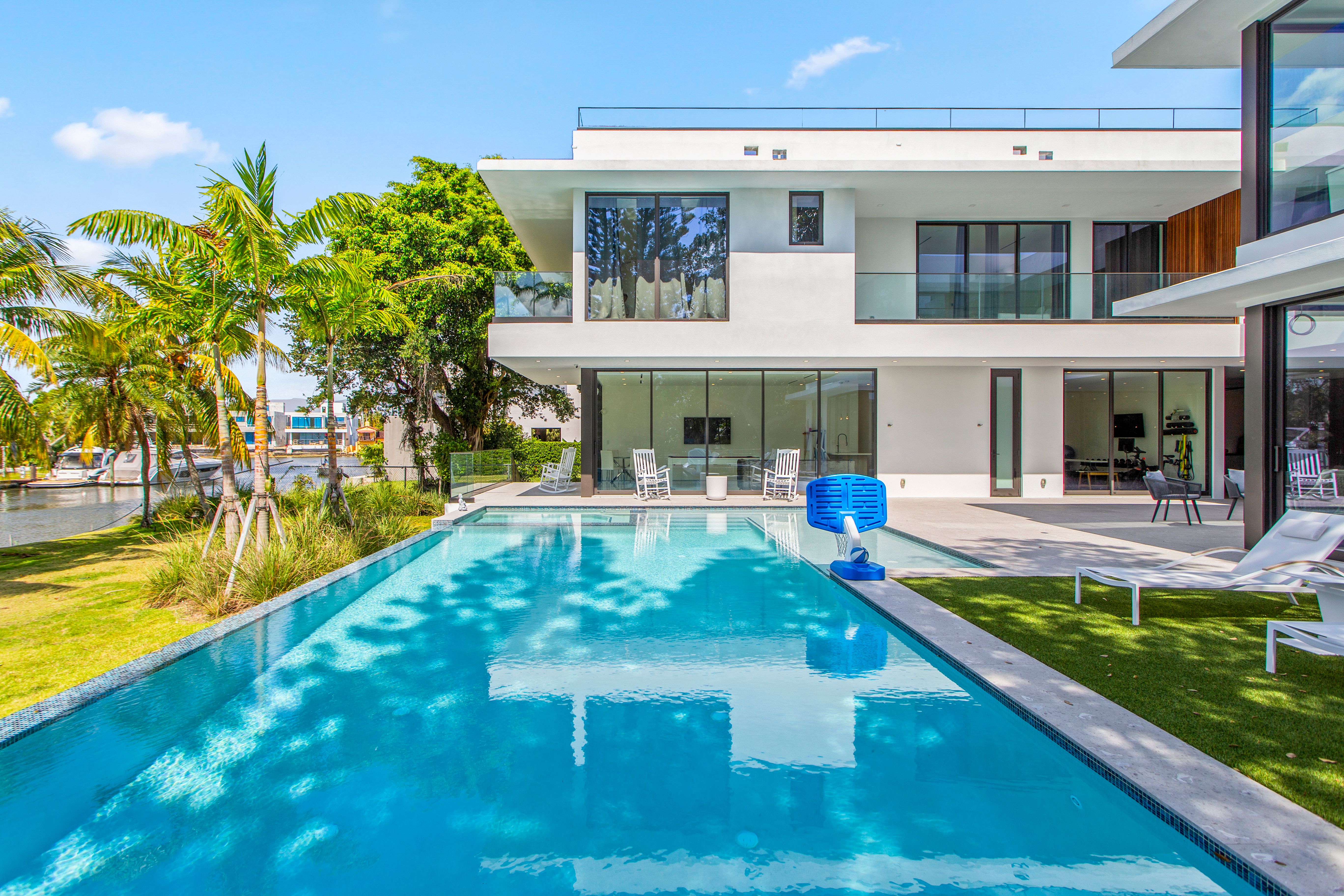 922 NE 78th Street Miami FL 33138