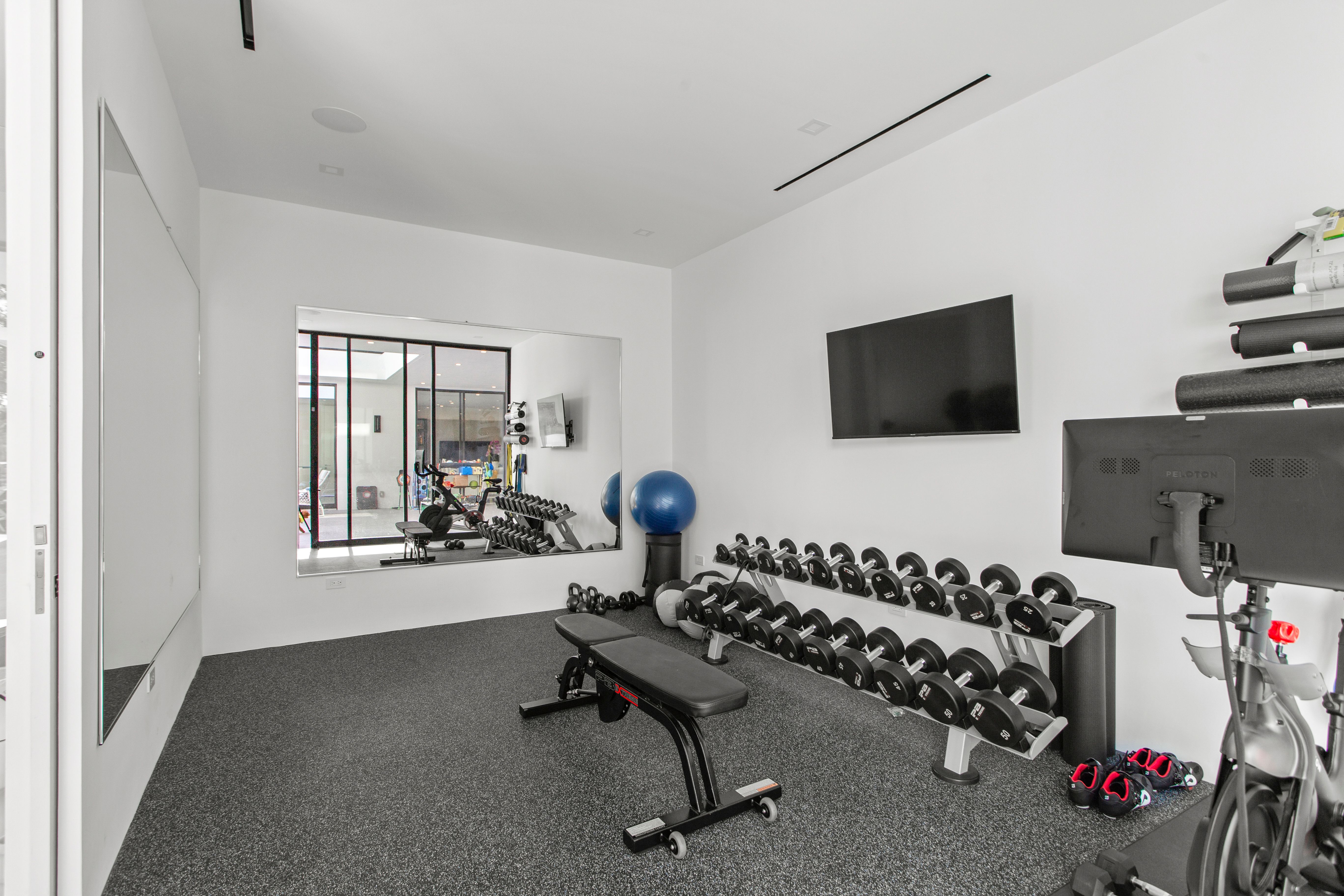 922 NE 78th Street Miami FL 33138
