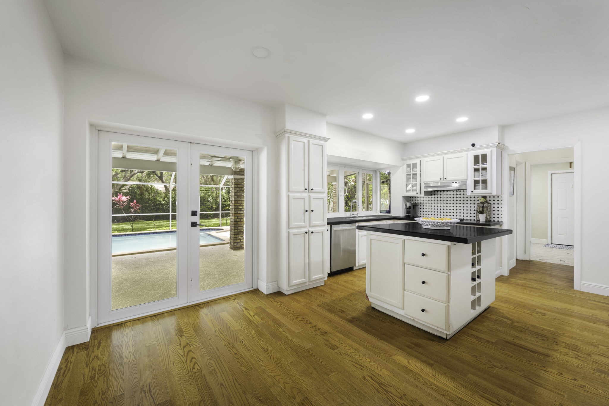 16167 SW 74th Place Palmetto Bay FL 33157