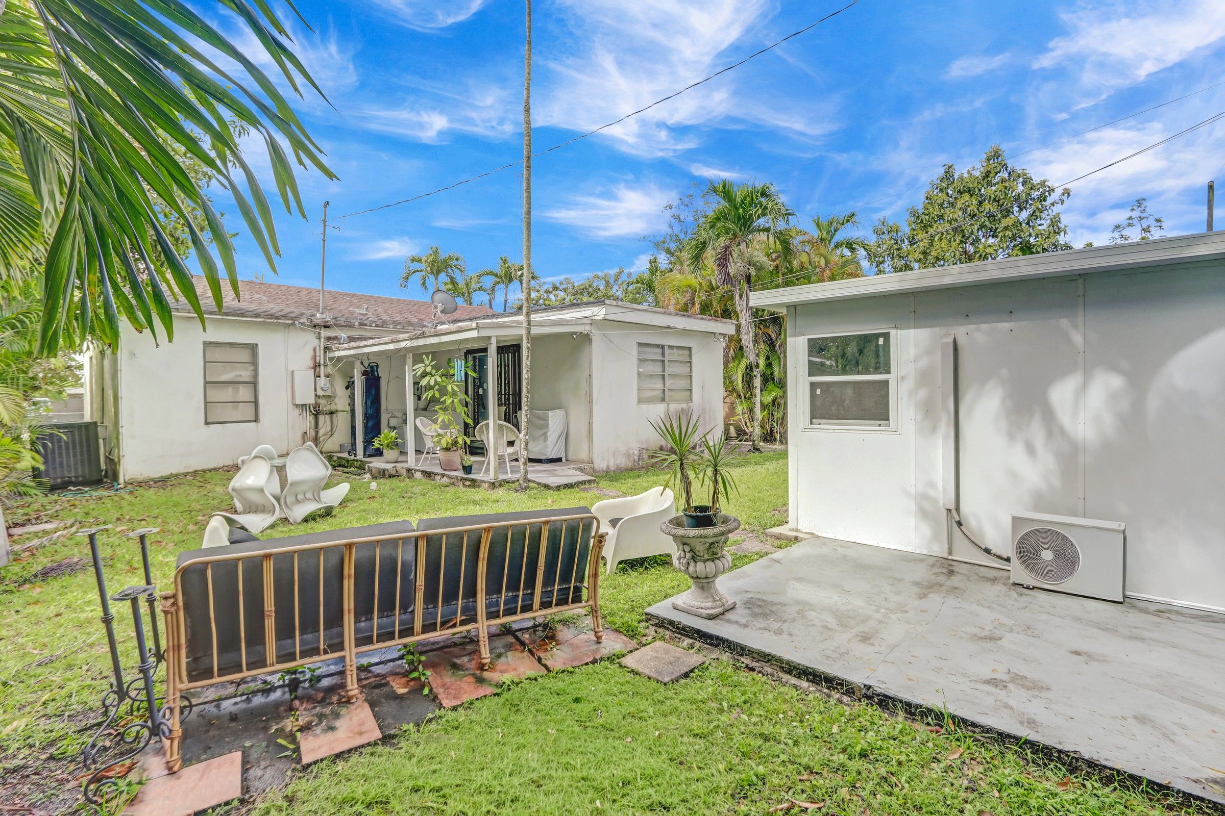 6871 SW 37th Street Miami FL 33155