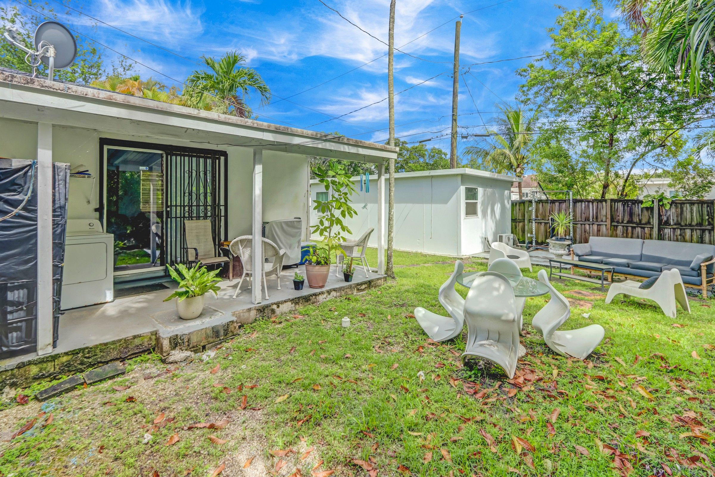 6871 SW 37th Street Miami FL 33155