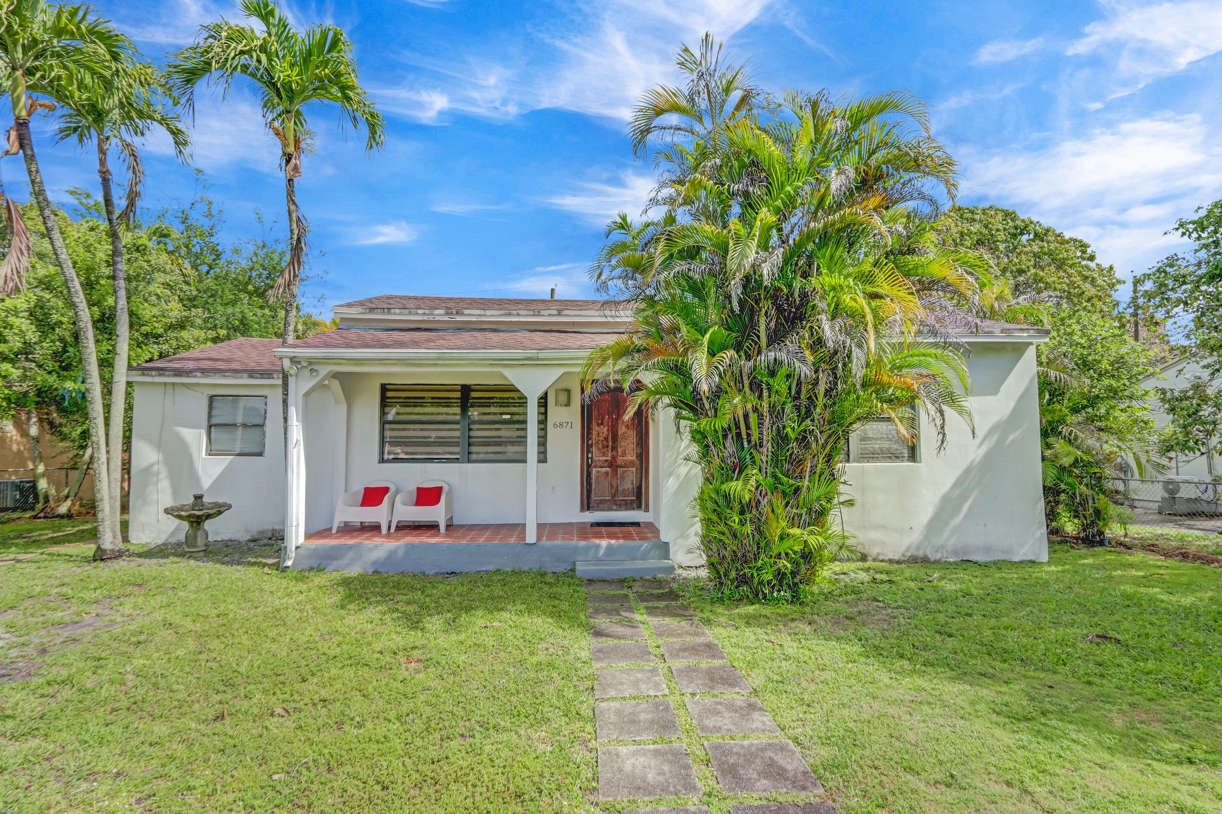 6871 SW 37th Street Miami FL 33155