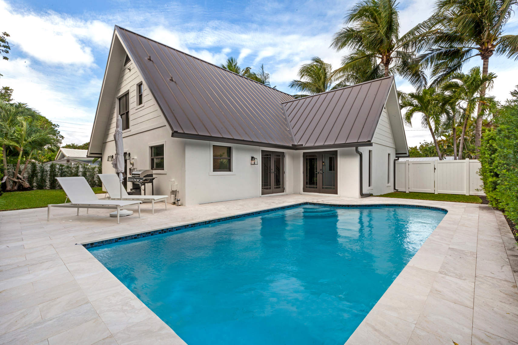 18 Hersey Drive Ocean Ridge FL 33435