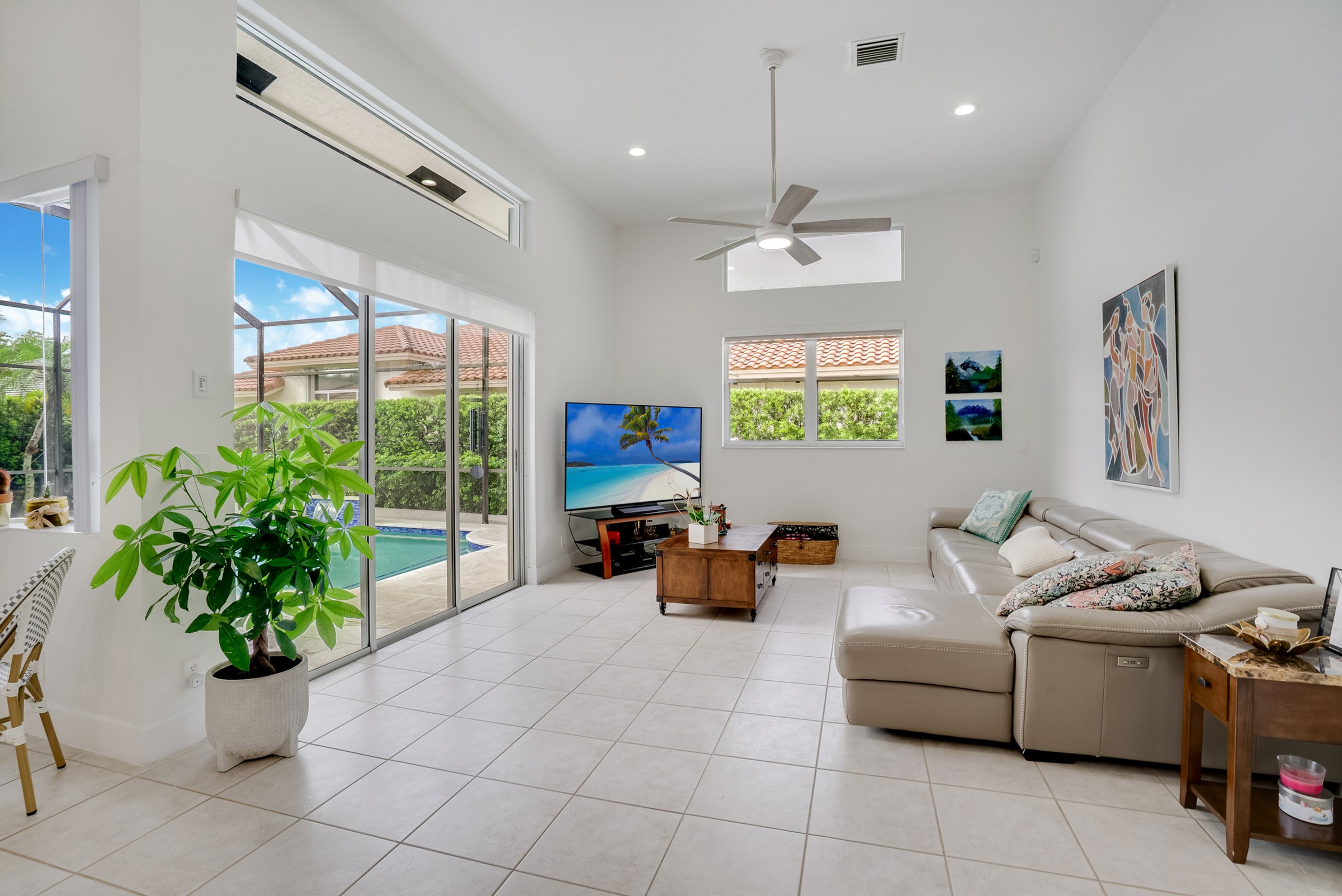 3085 Lakewood Circle Weston FL 33332