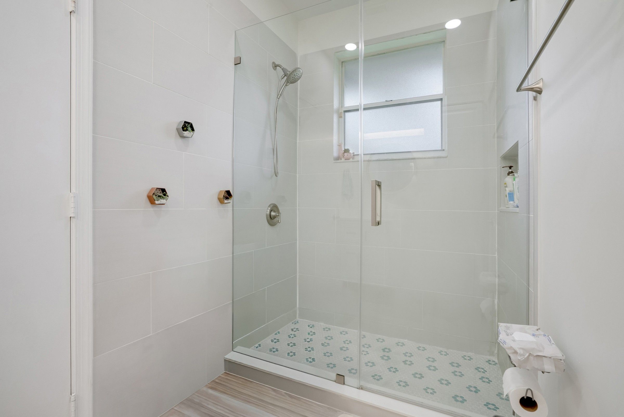 3085 Lakewood Circle Weston FL 33332