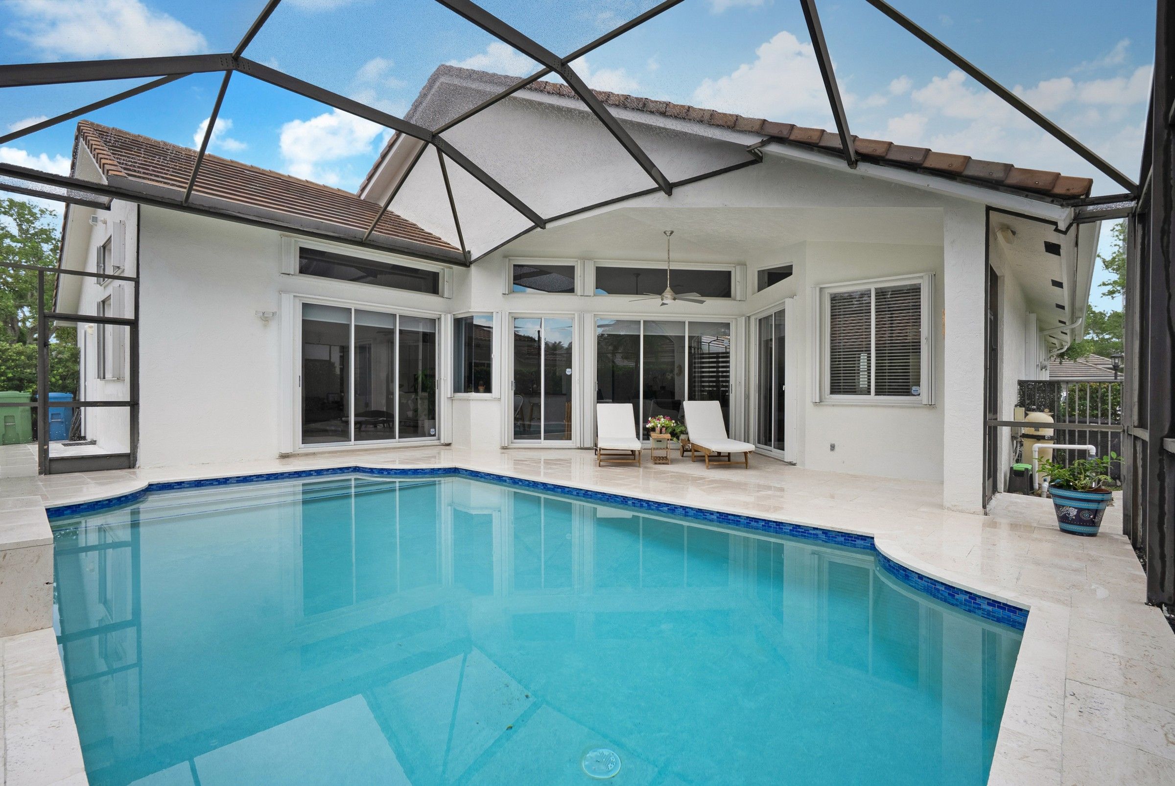 3085 Lakewood Circle Weston FL 33332
