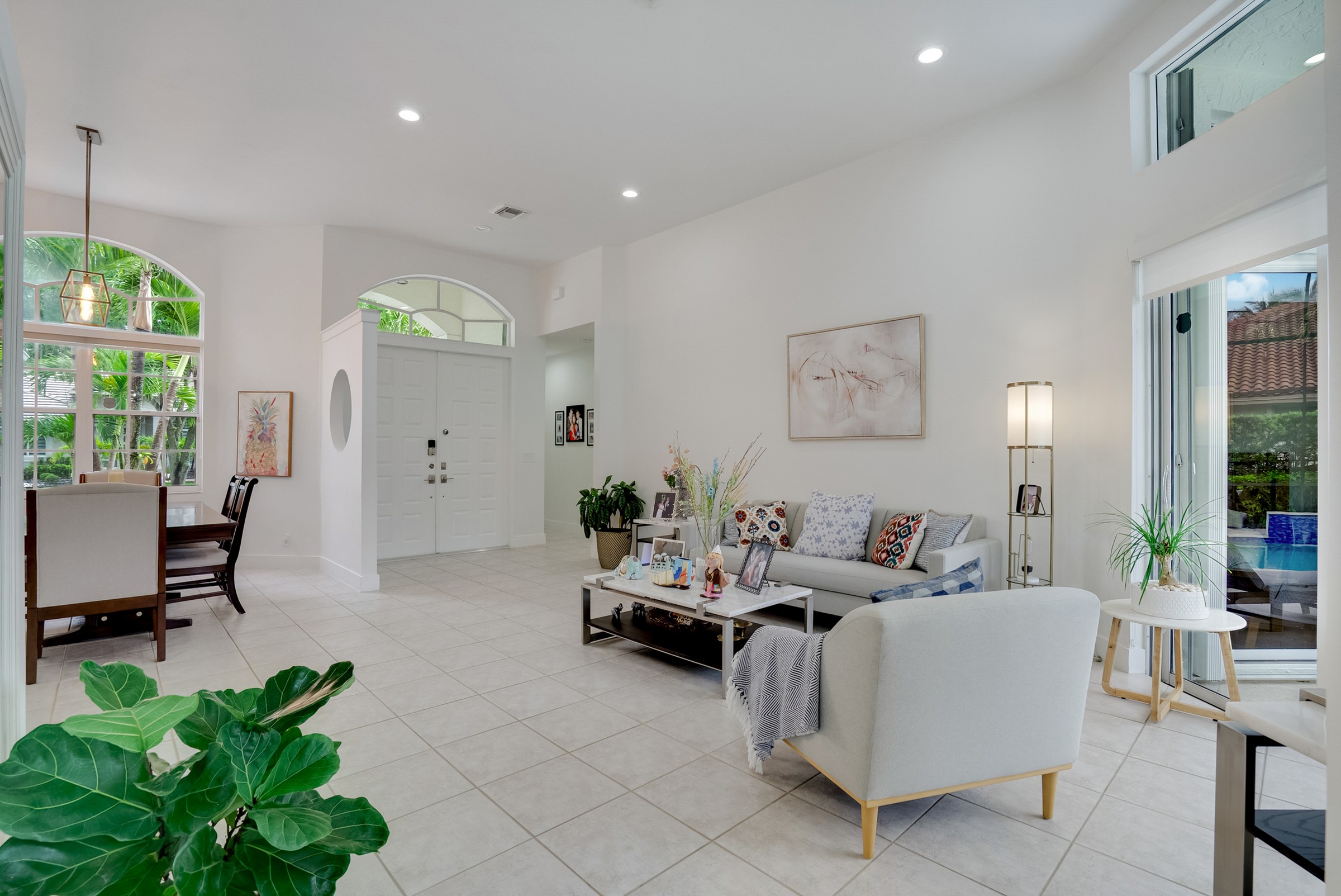 3085 Lakewood Circle Weston FL 33332