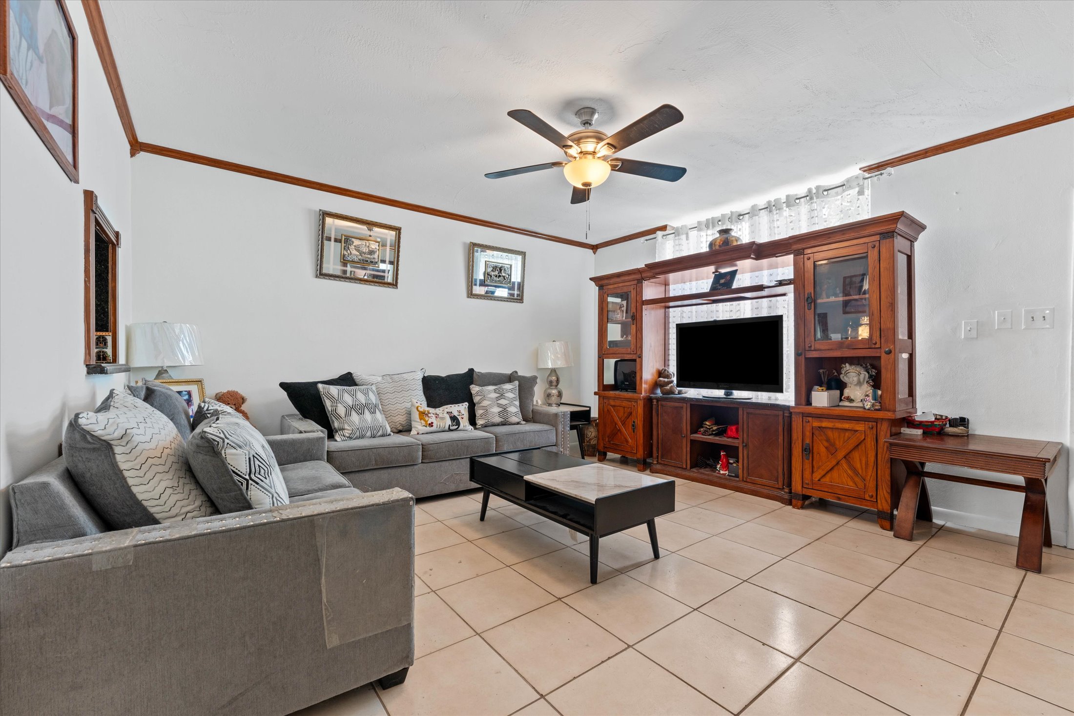 314 NE Miami FL 33161