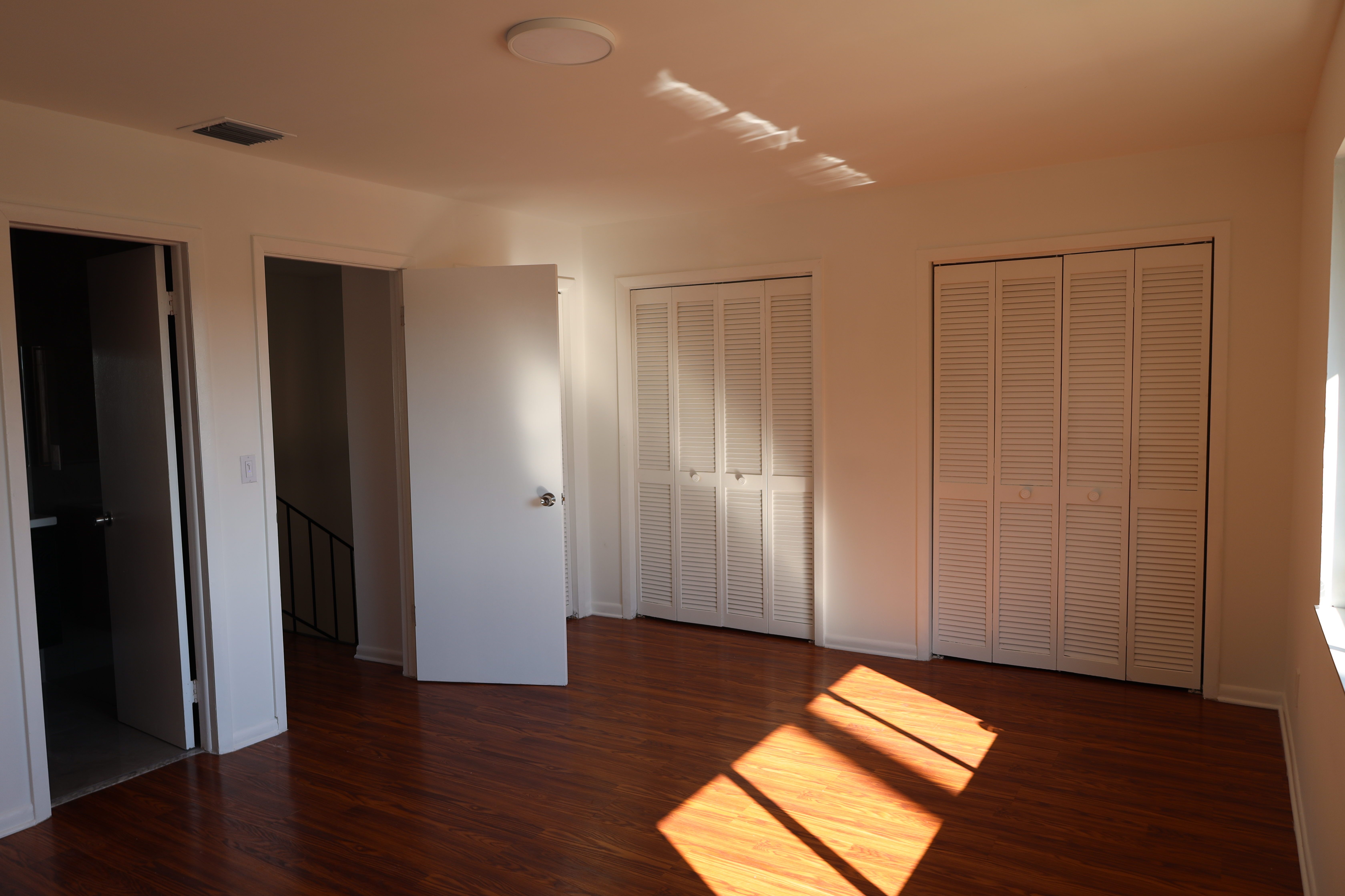 2385 NE 171st Street North Miami Beach FL 33160