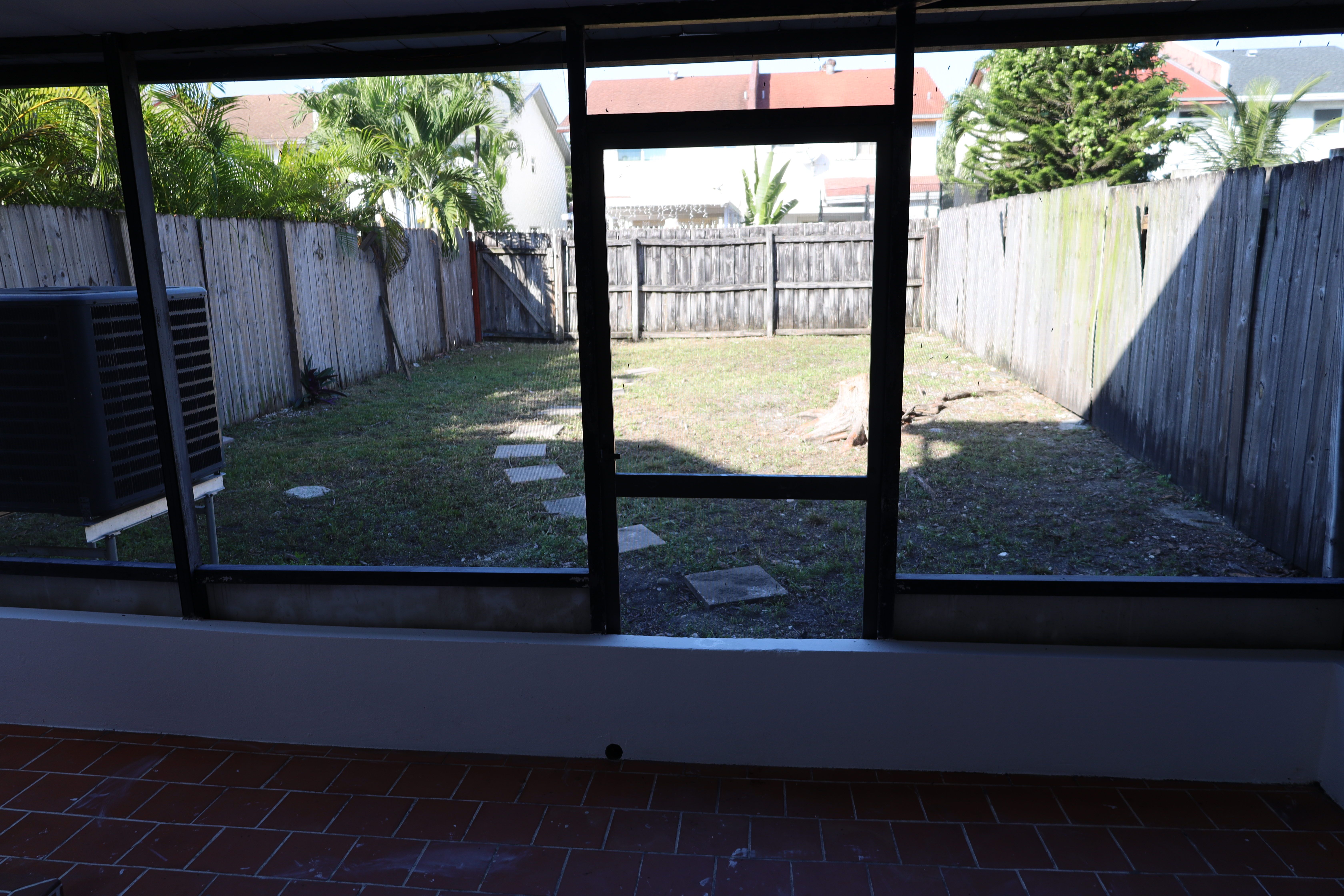 2385 NE 171st Street North Miami Beach FL 33160