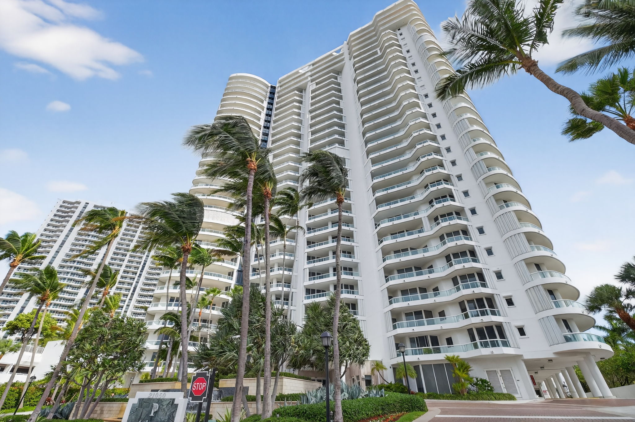 21050 Point Place Aventura FL 33180