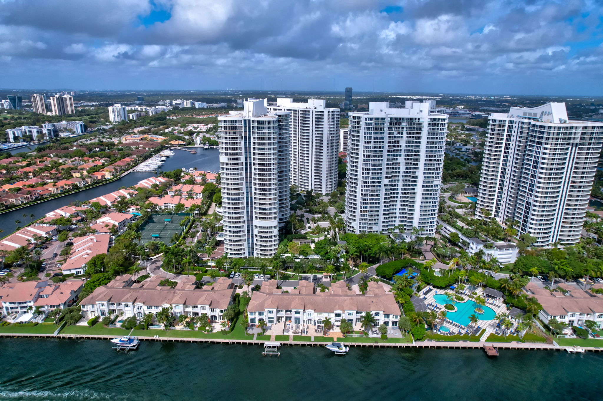 21050 Point Place Aventura FL 33180