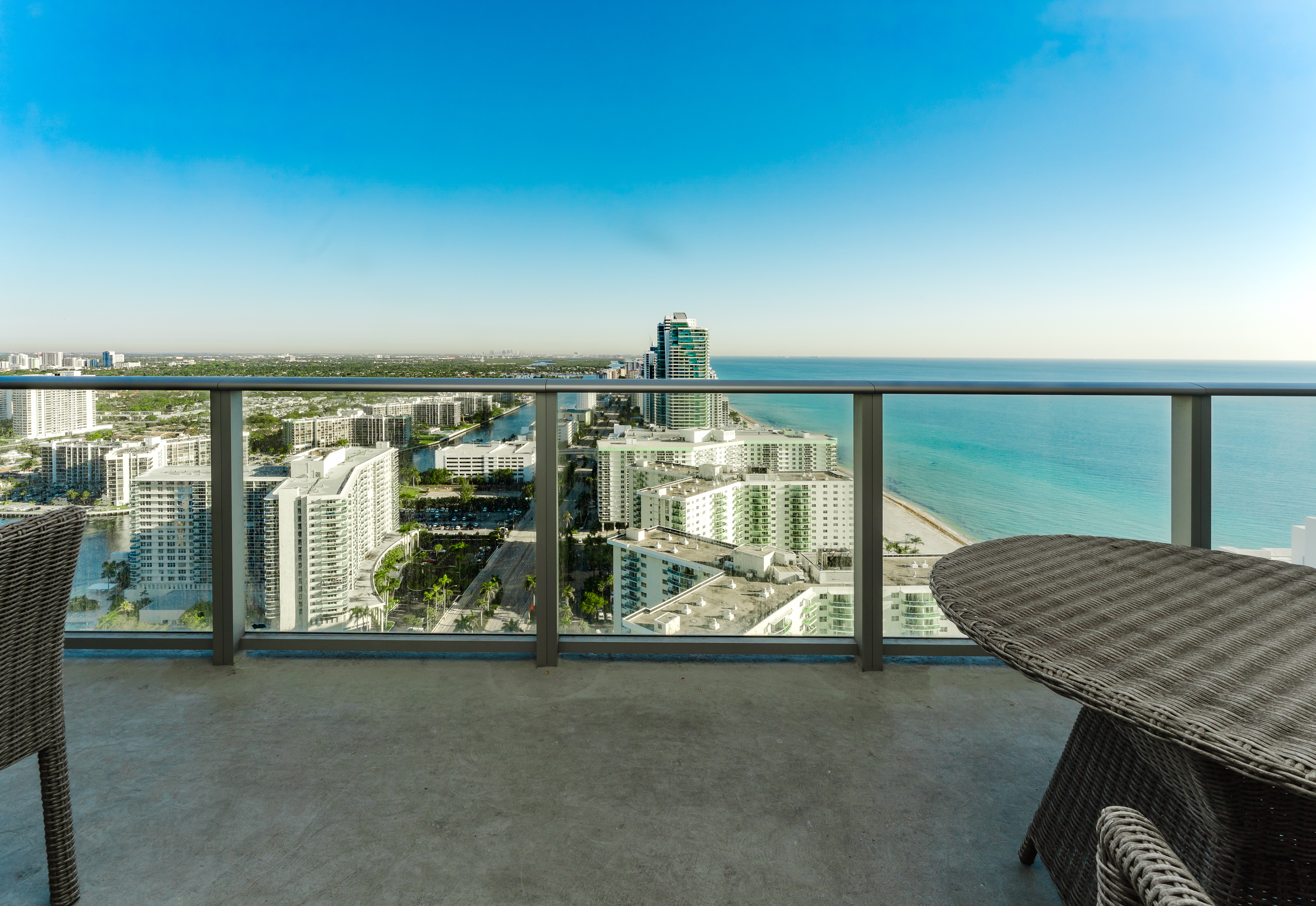4111 S Ocean Drive Hollywood FL 33019