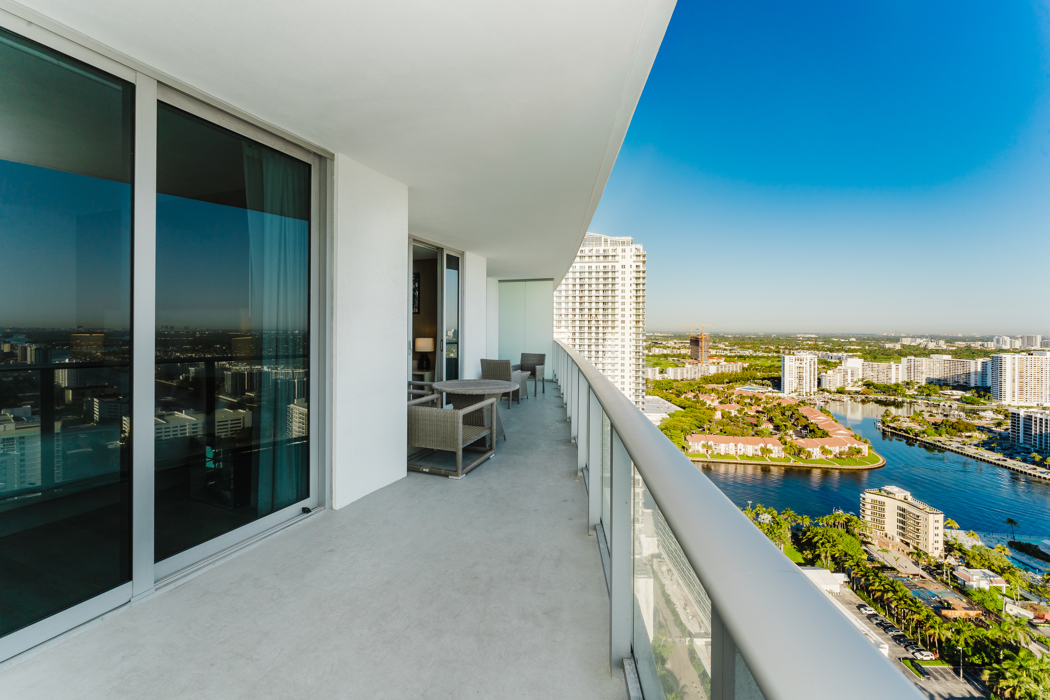 4111 S Ocean Drive Hollywood FL 33019