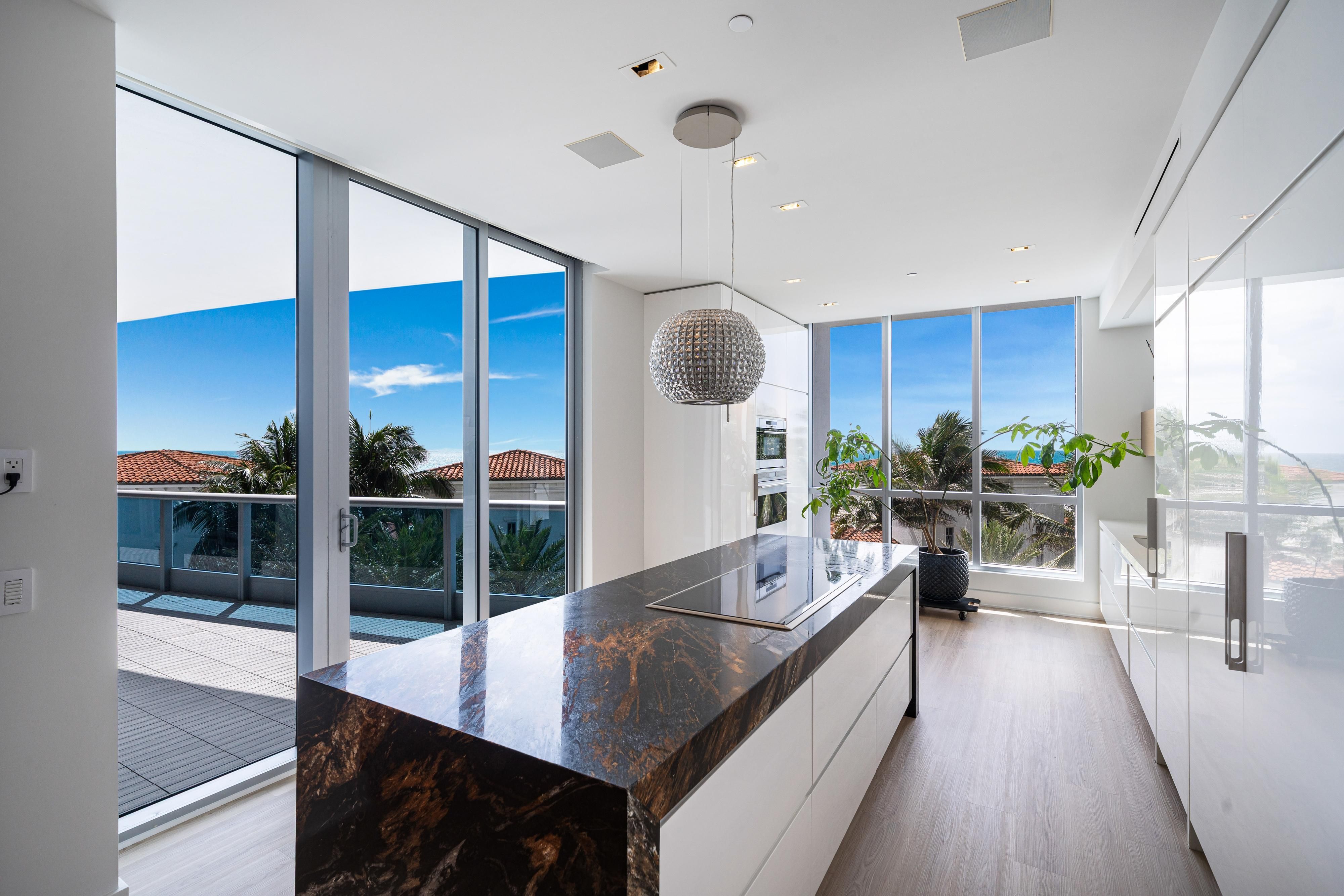 5959 Collins Avenue Miami Beach FL 33140