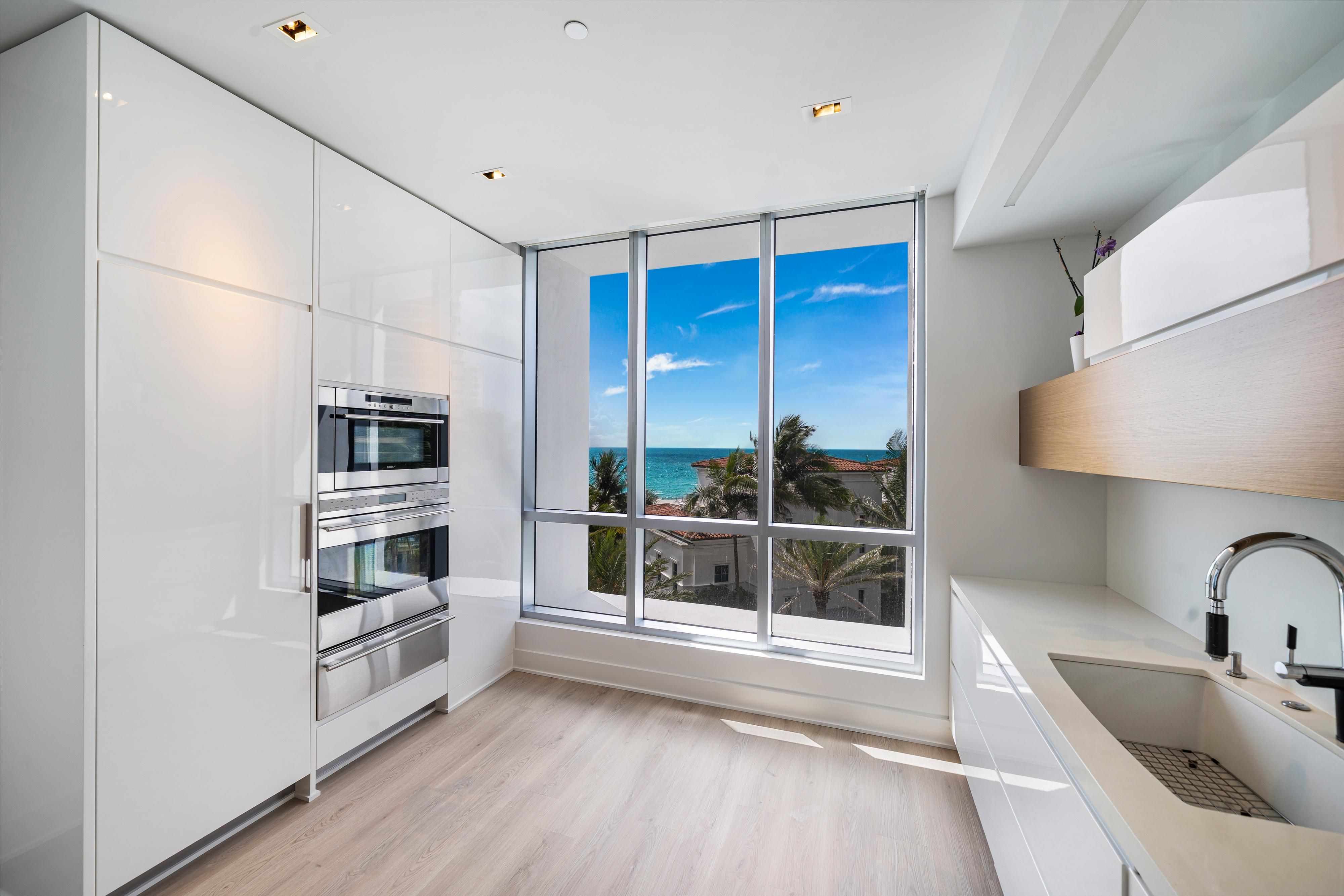 5959 Collins Avenue Miami Beach FL 33140