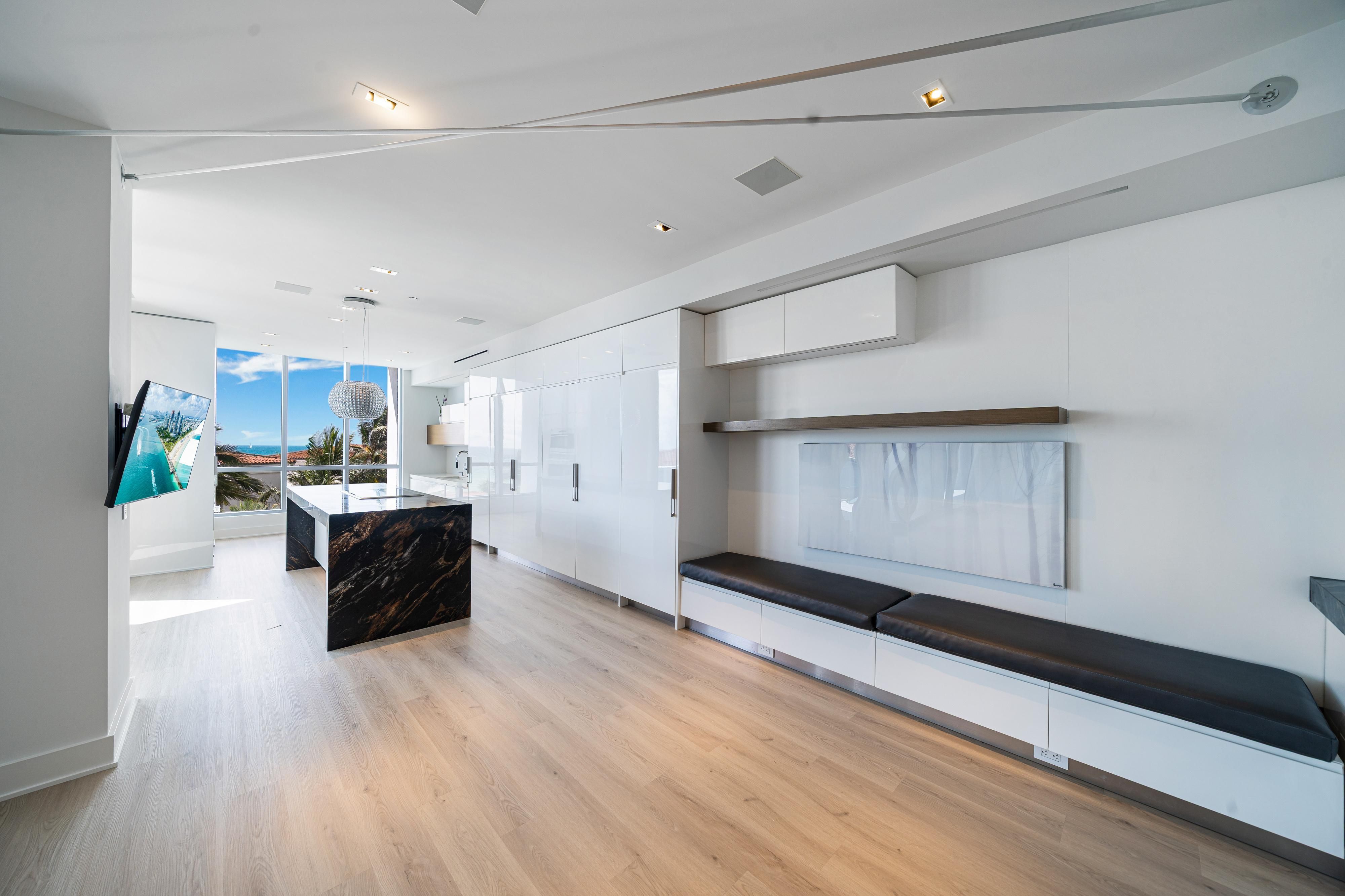 5959 Collins Avenue Miami Beach FL 33140