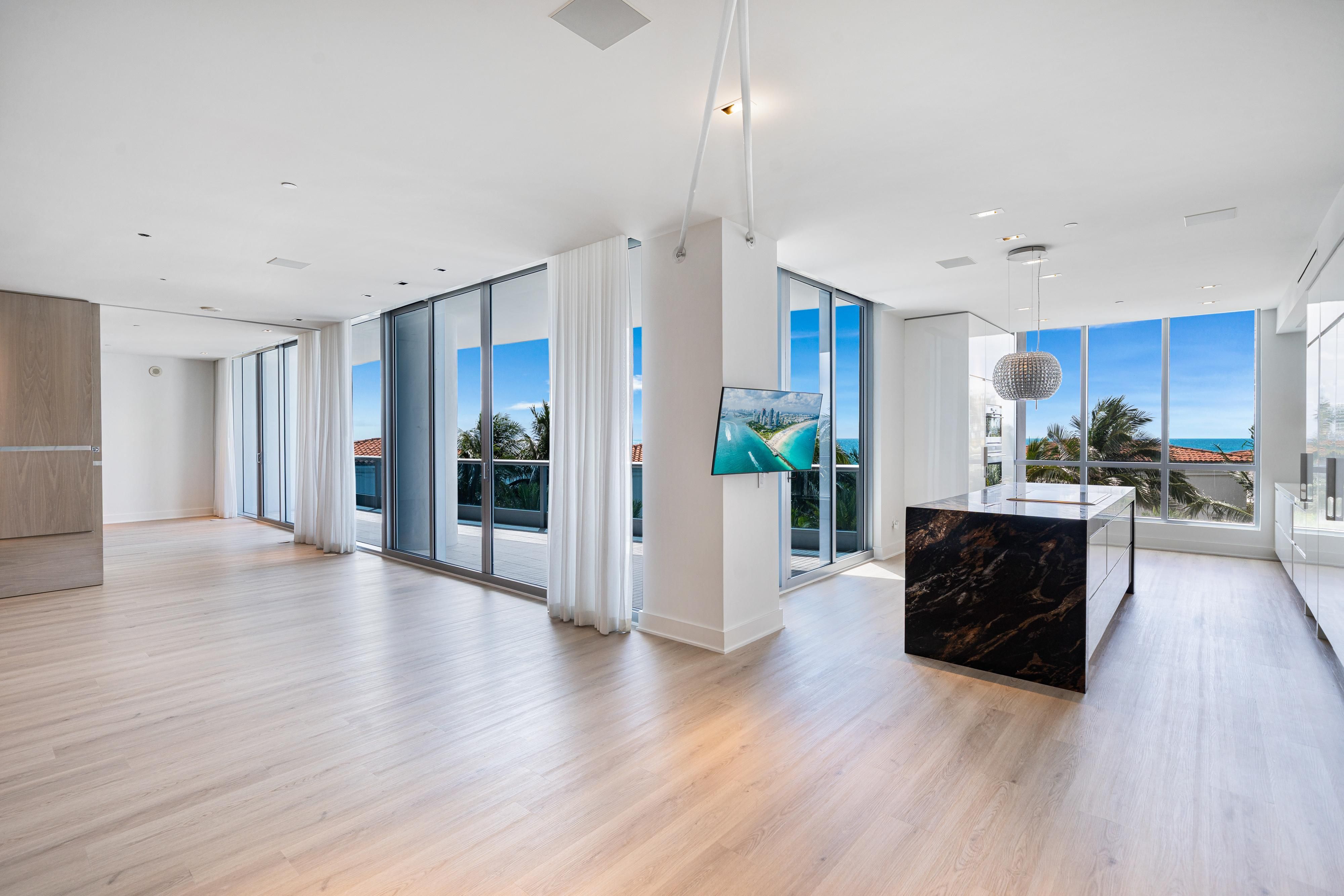 5959 Collins Avenue Miami Beach FL 33140
