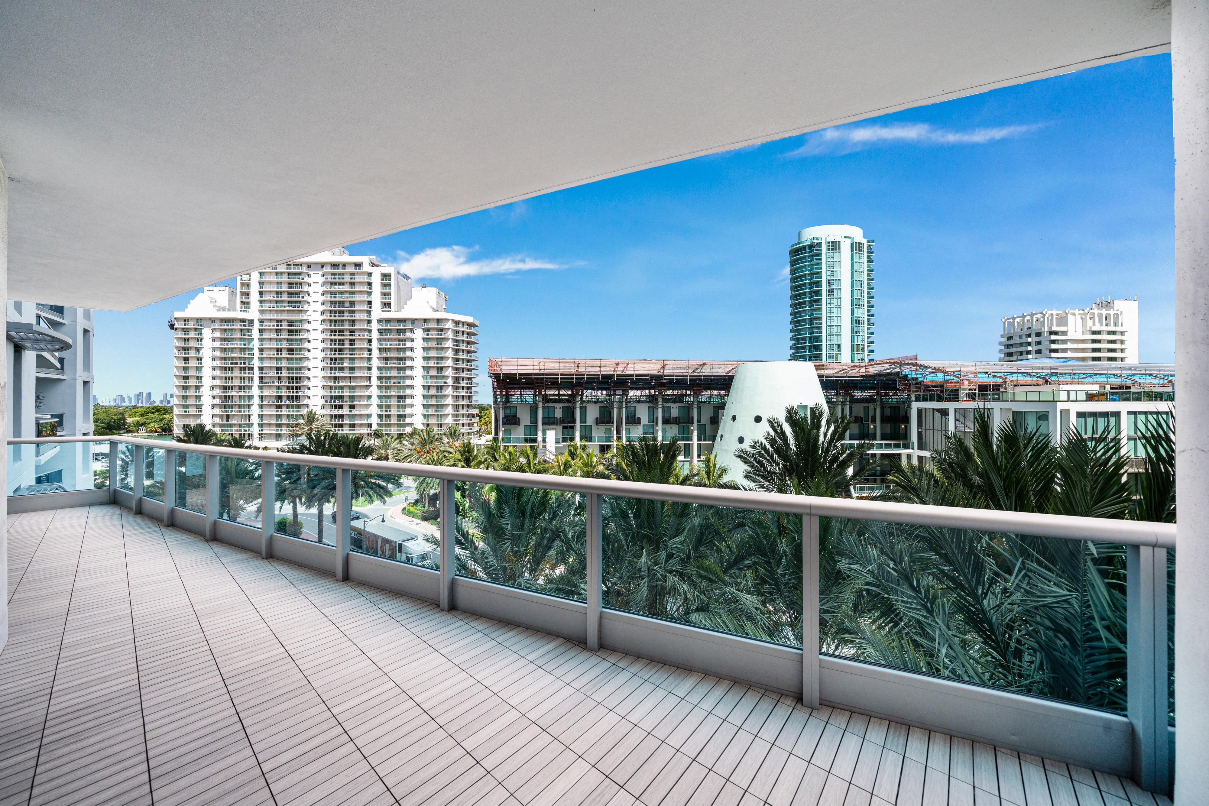 5959 Collins Avenue Miami Beach FL 33140