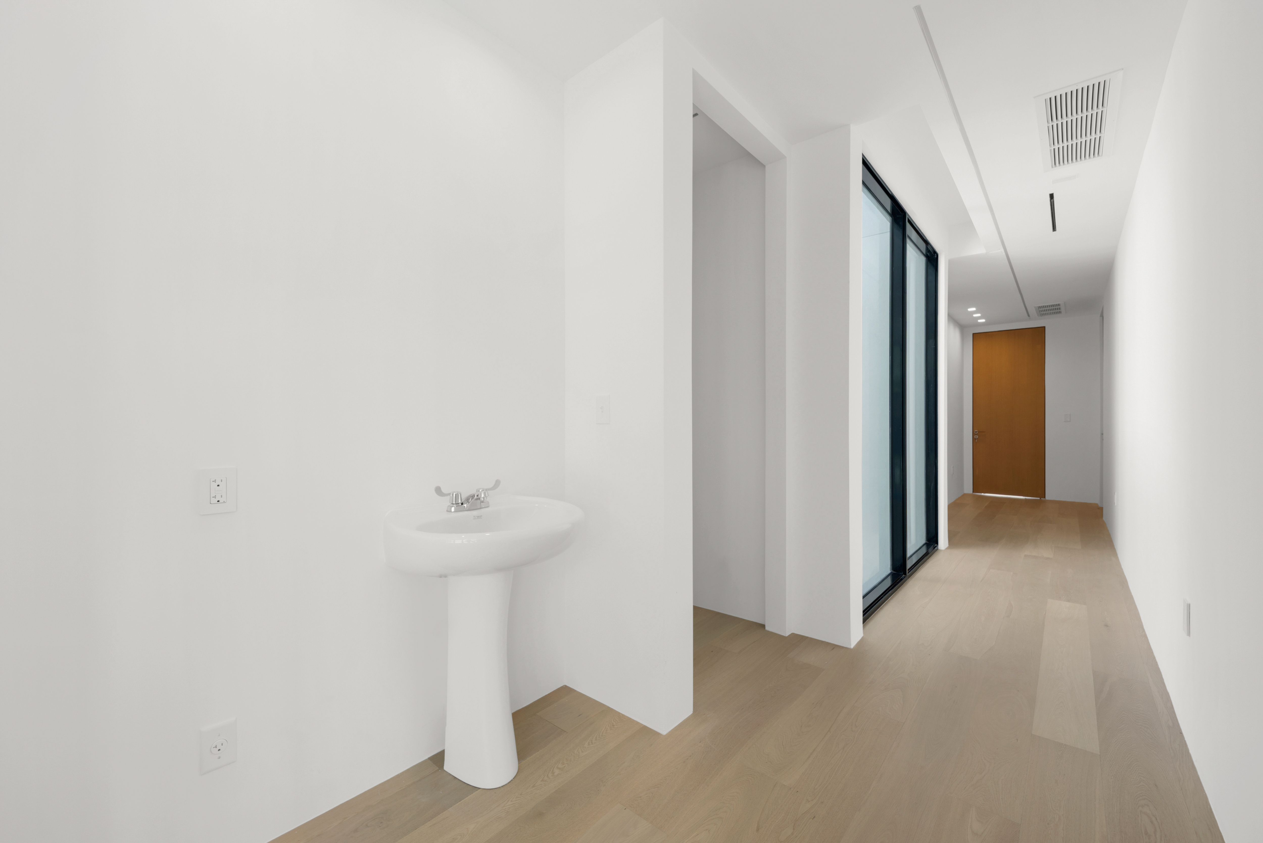 2094 Prairie Avenue Miami Beach FL 33139