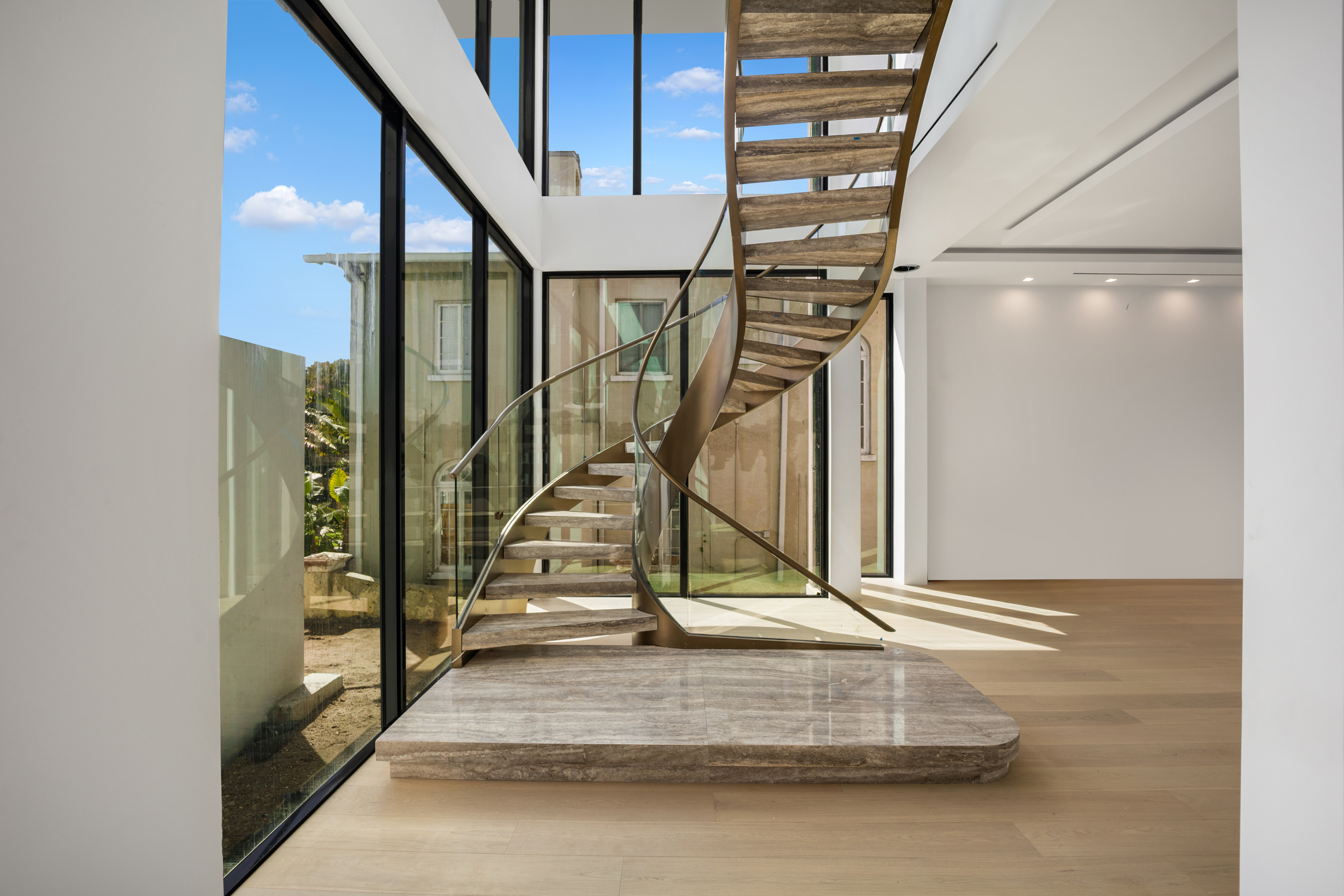 2094 Prairie Avenue Miami Beach FL 33139