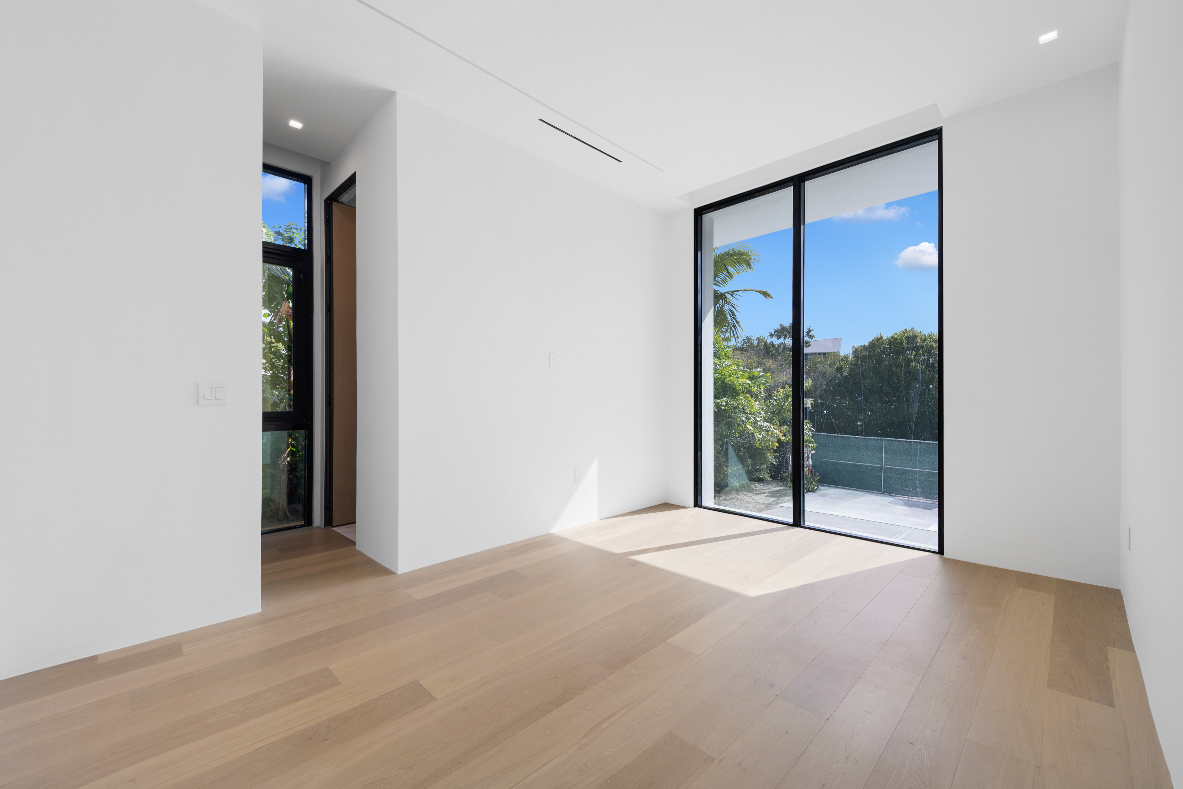 2094 Prairie Avenue Miami Beach FL 33139