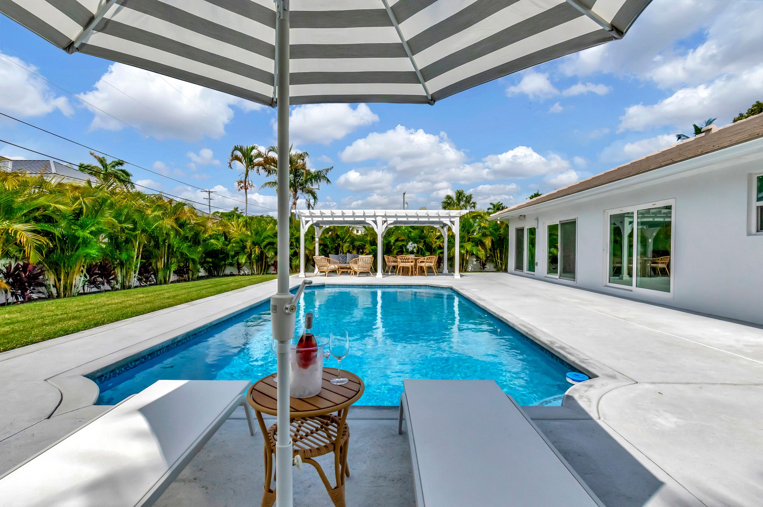 530 NW 14th Street Delray Beach FL 33444