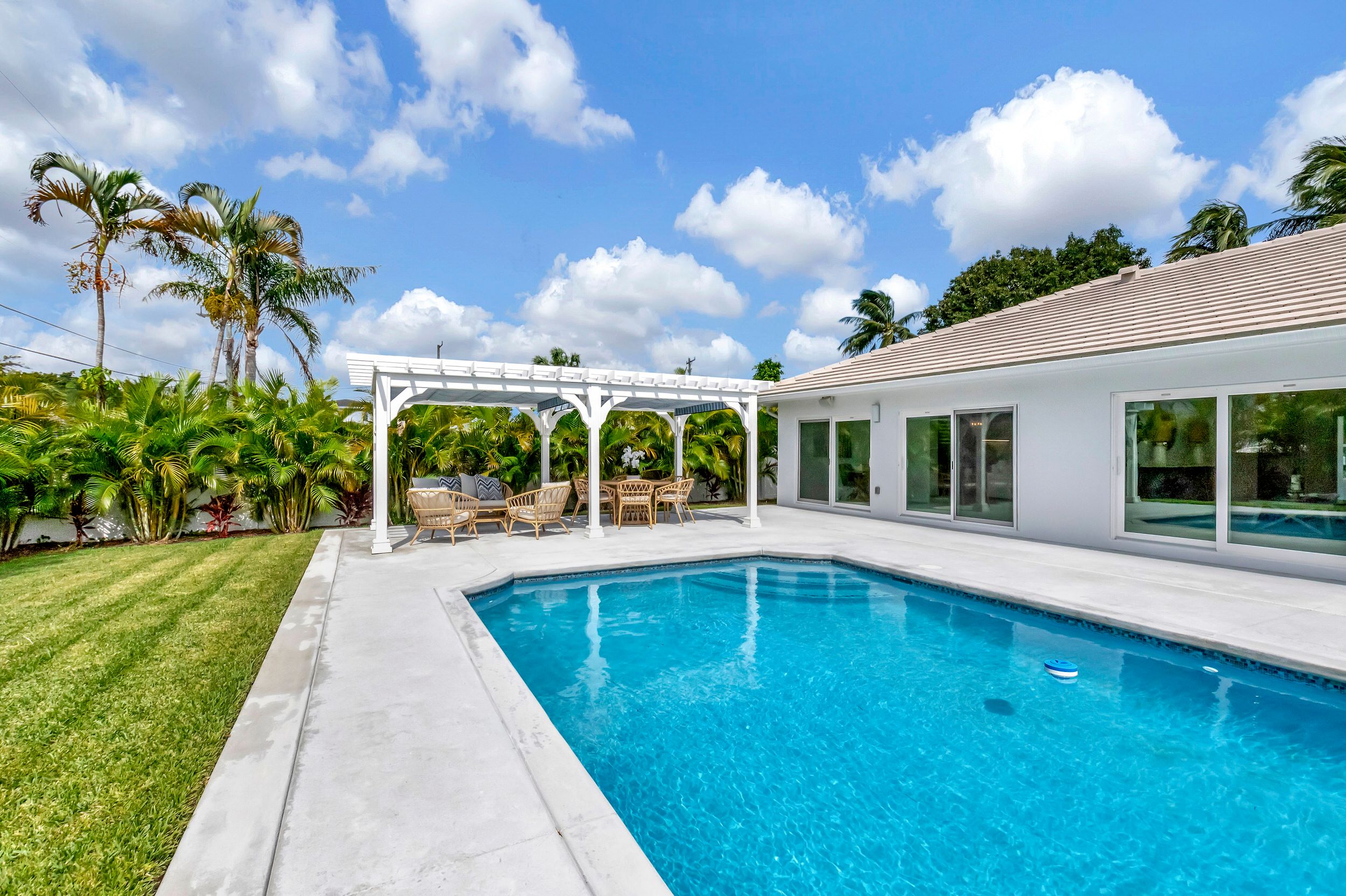 530 NW 14th Street Delray Beach FL 33444