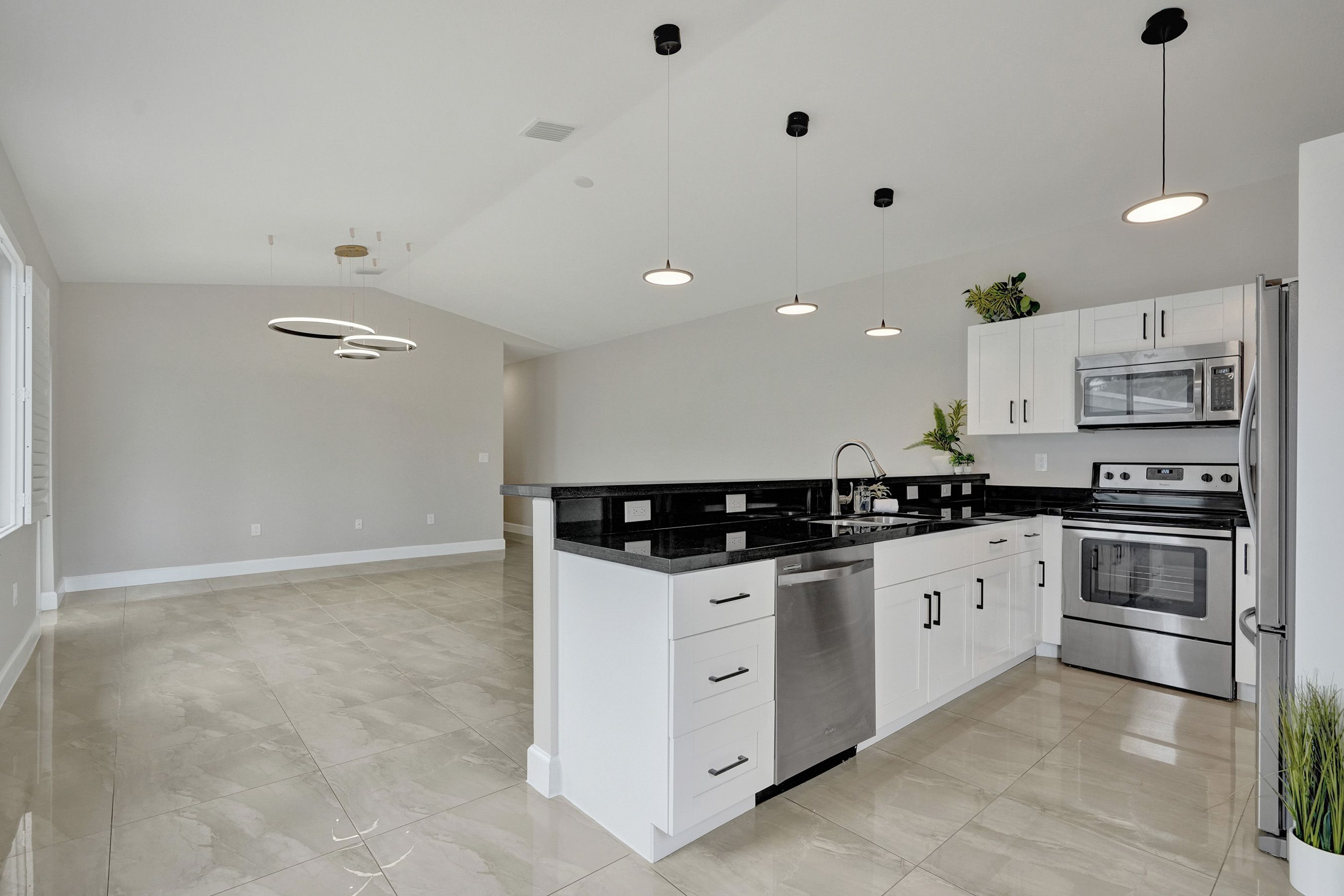 62 NE 26th Street Wilton Manors FL 33305