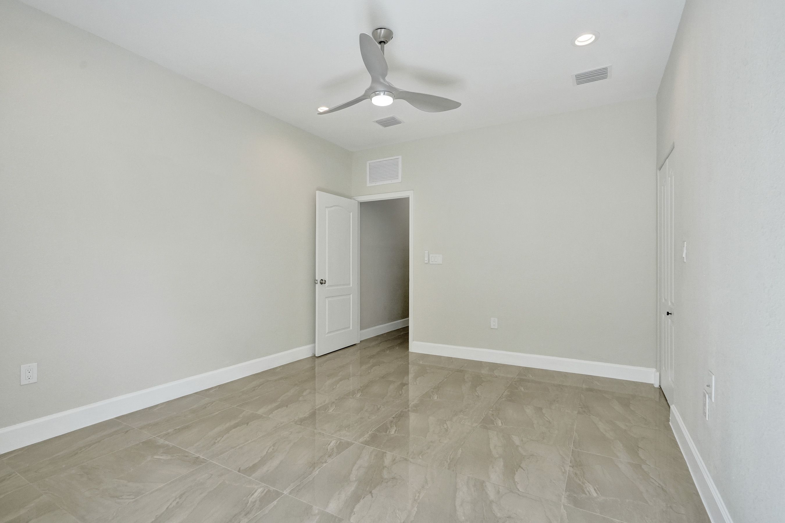 62 NE 26th Street Wilton Manors FL 33305