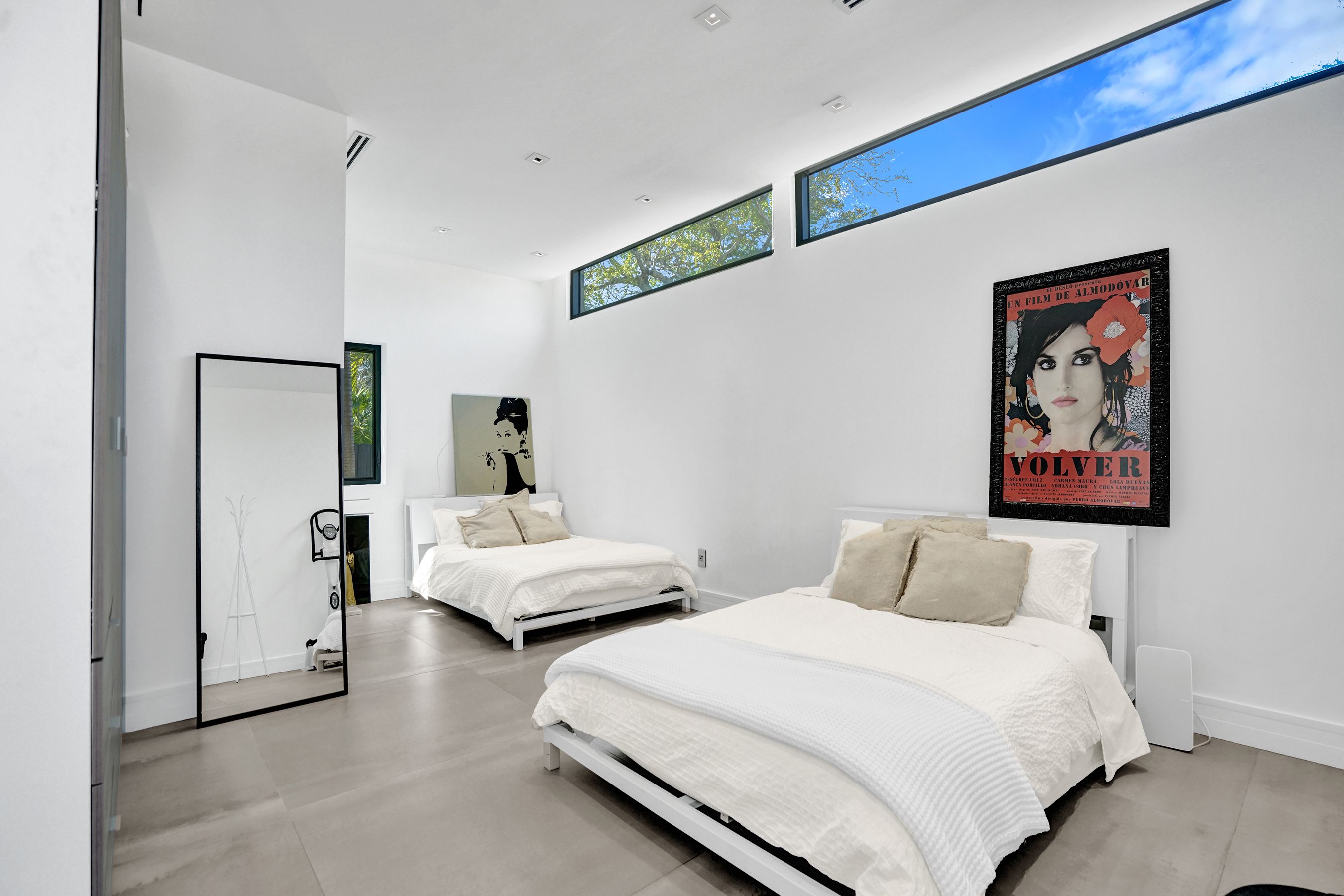 2120 NE 197th Terrace Miami FL 33179