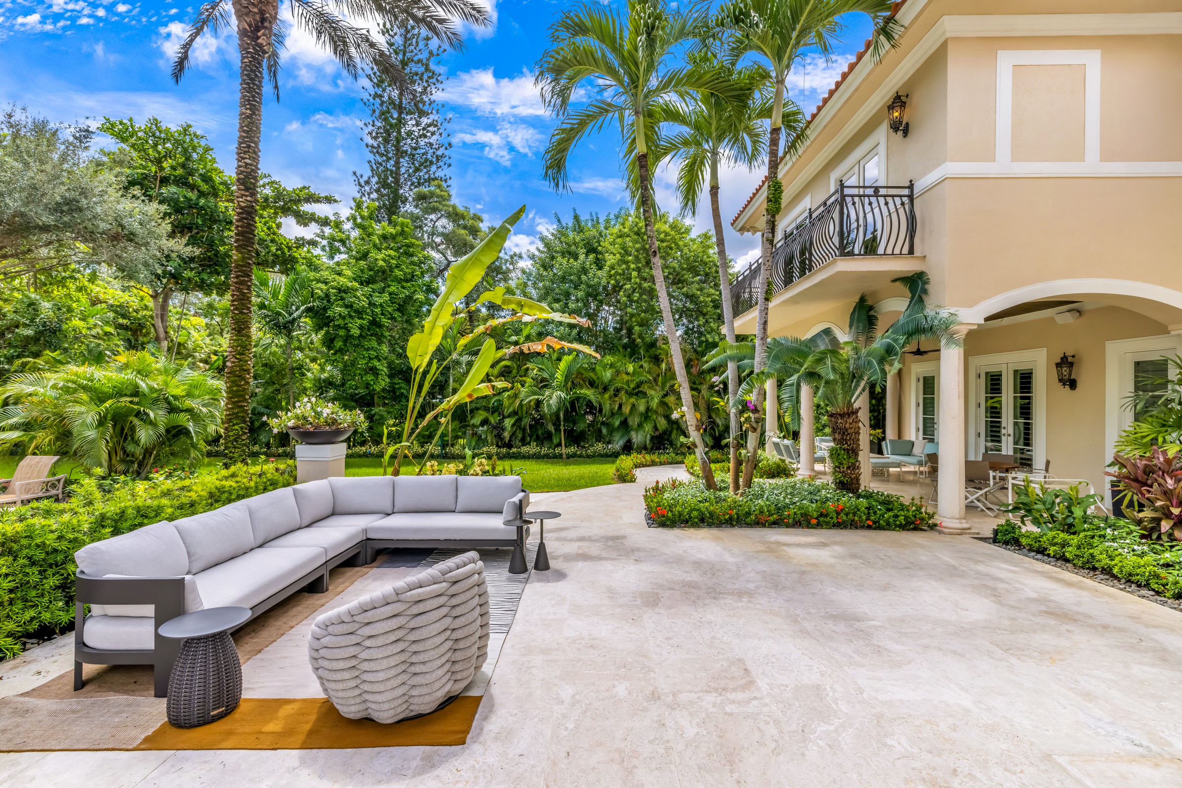 5250 Snapper Creek Road Coral Gables FL 33156