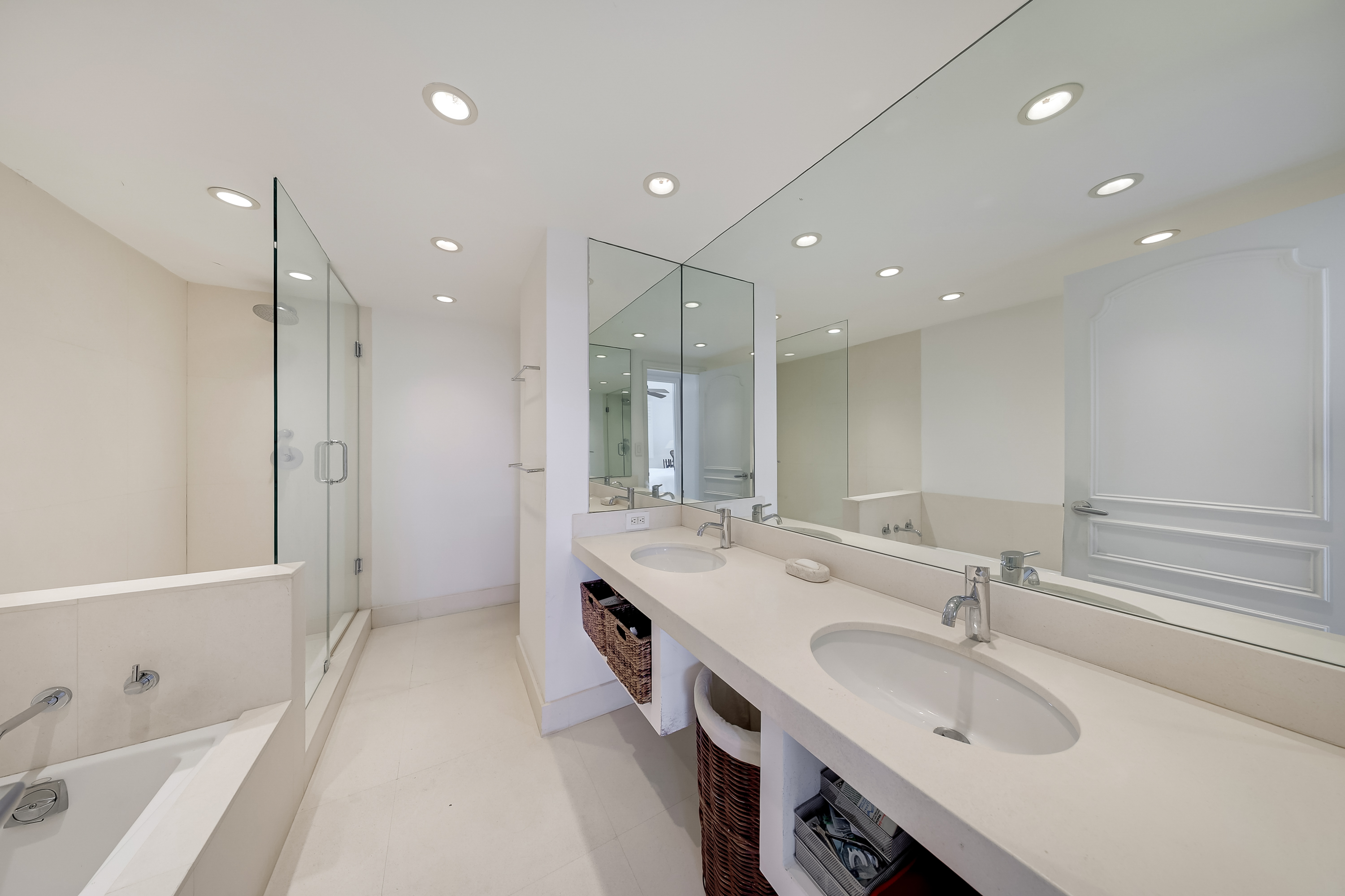 200 Ocean Lane Drive Key Biscayne FL 33149