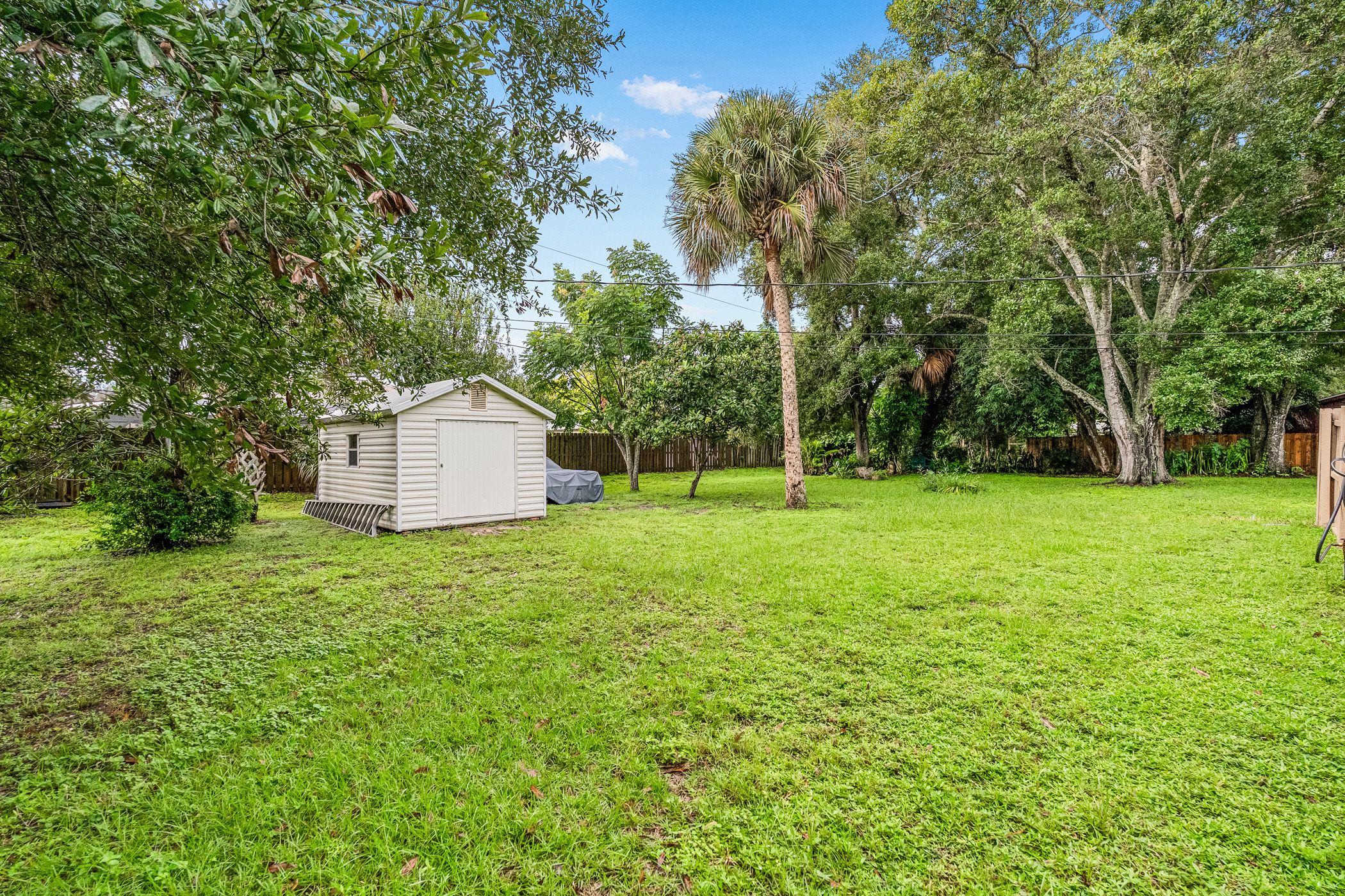 4153 1st Street SW Vero Beach FL 32968