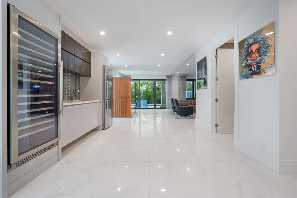 106 Northeast 16th Avenue Fort Lauderdale FL 33301