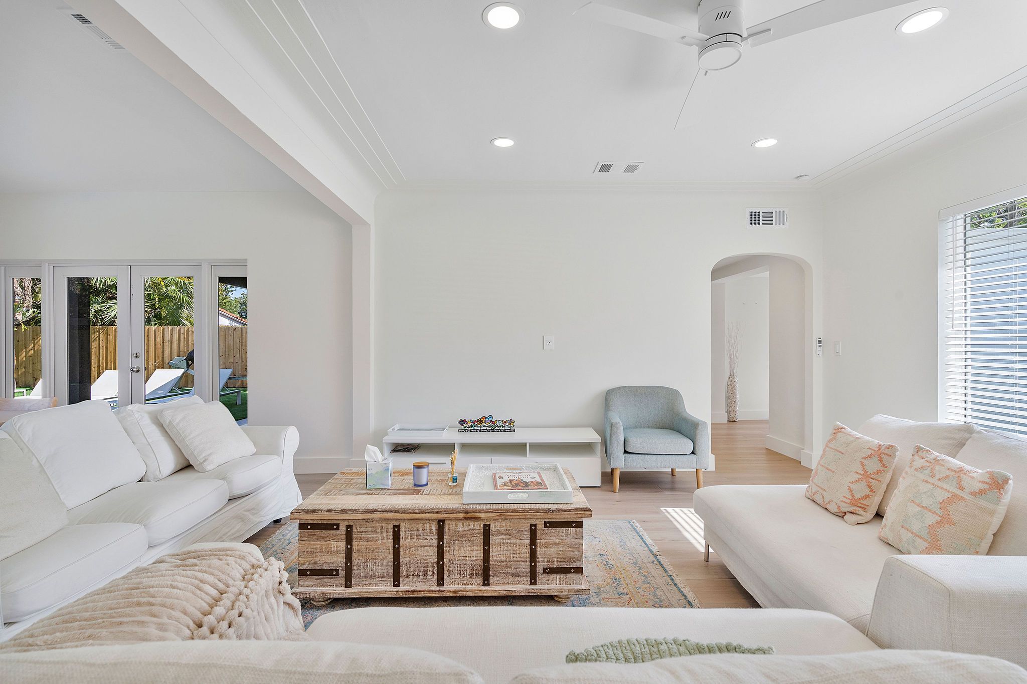 10801 Peachtree Drive Miami FL 33161