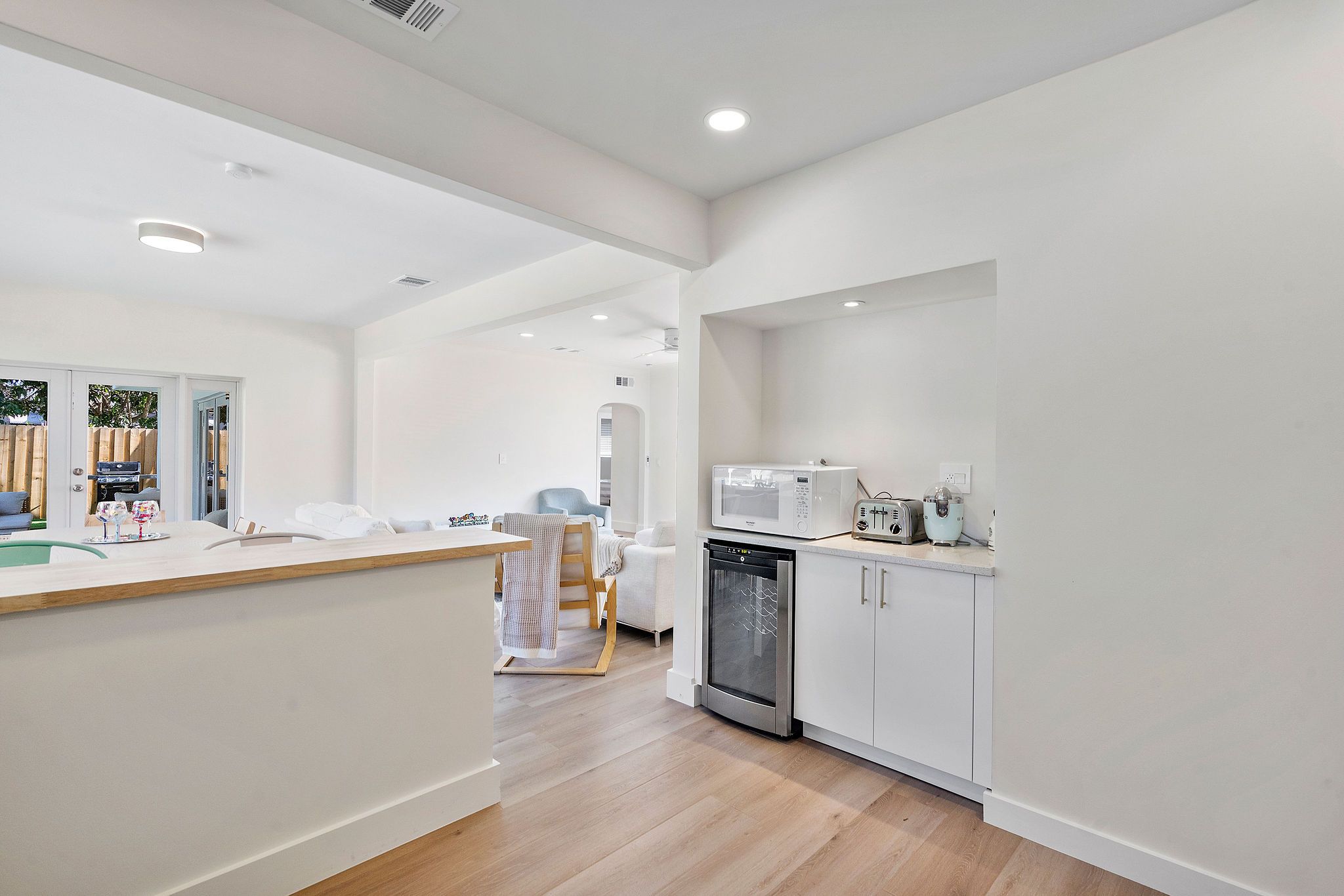 10801 Peachtree Drive Miami FL 33161