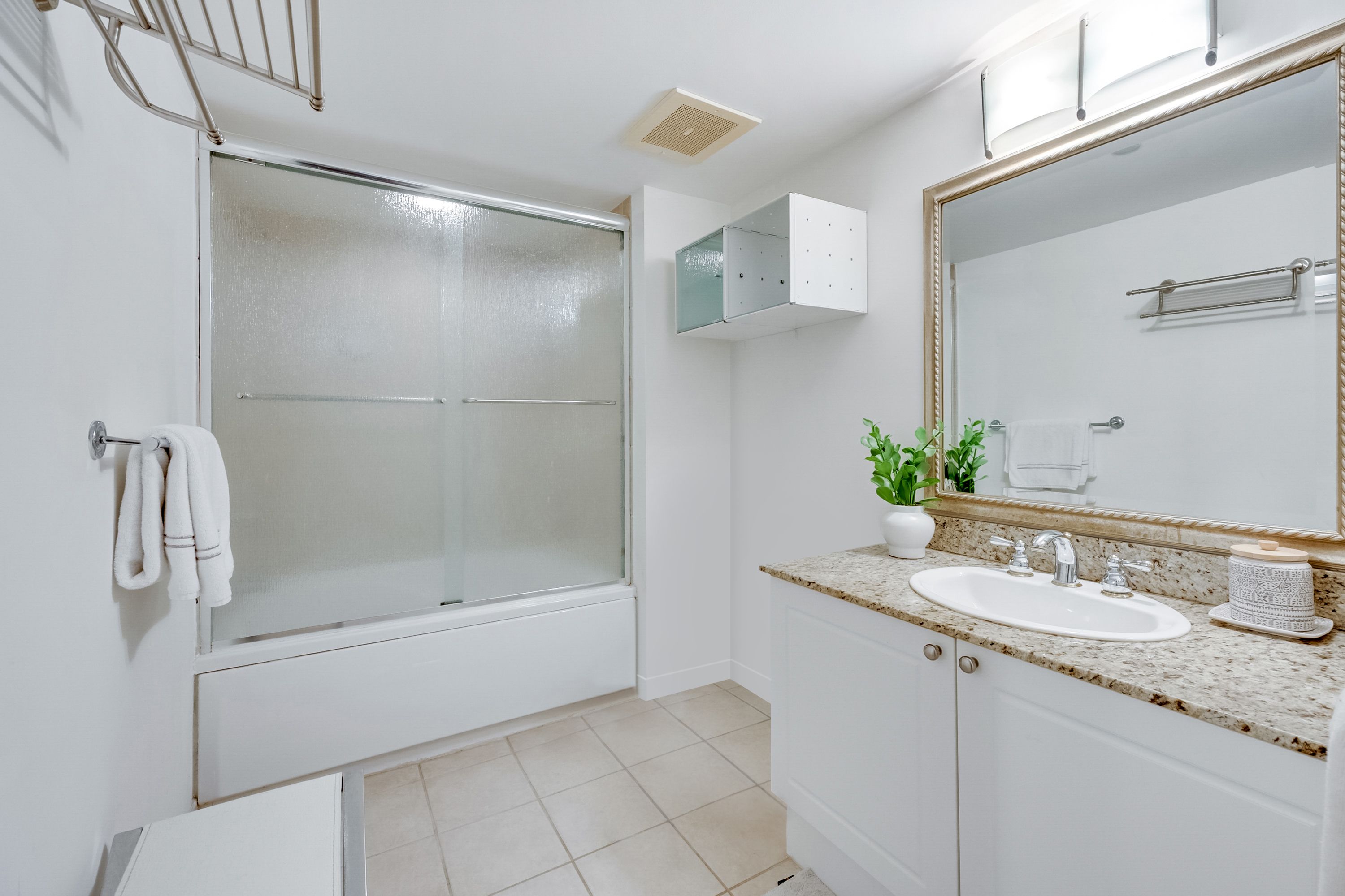 19501 W Country Club Drive Aventura FL 33180