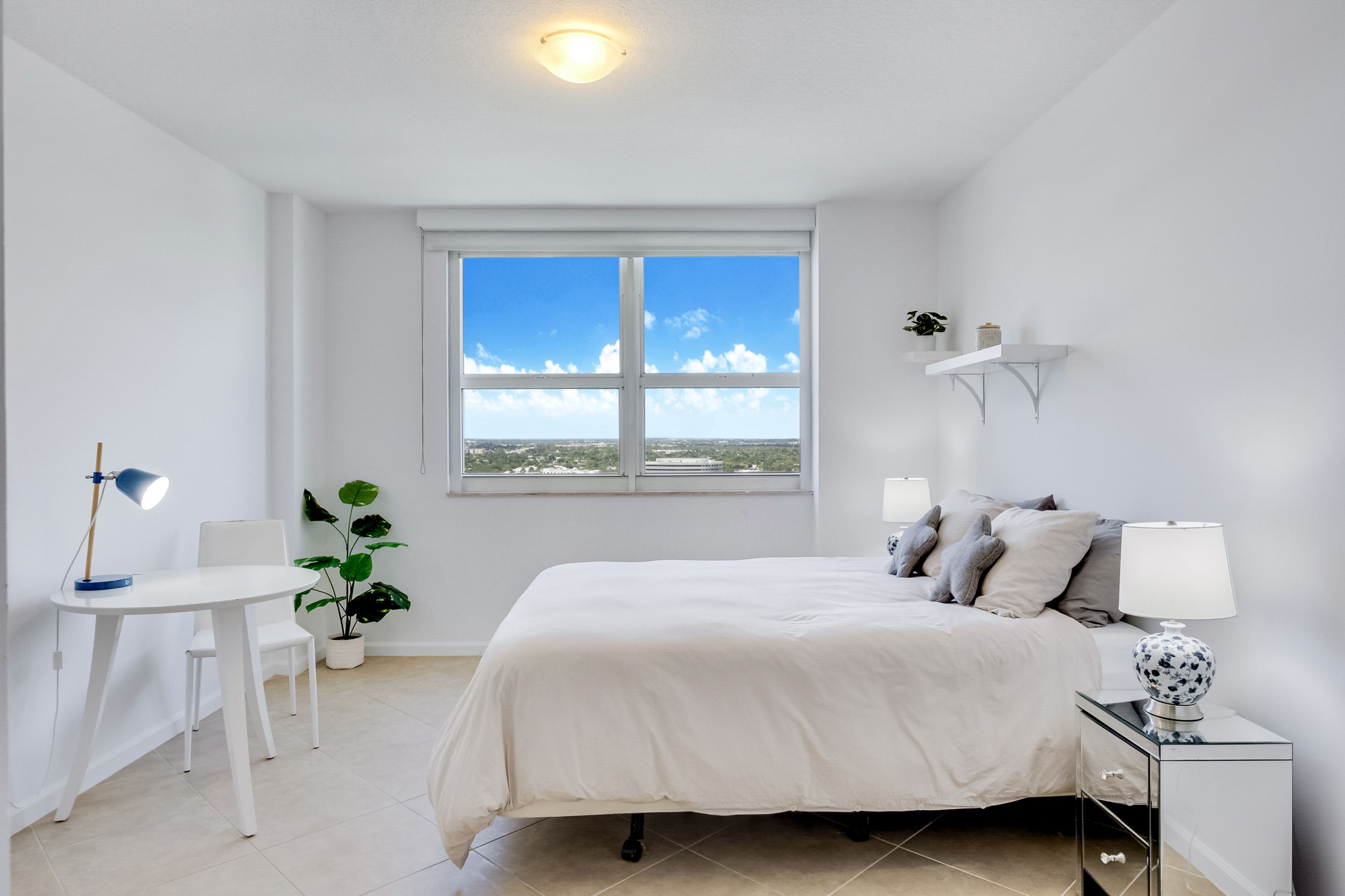 19501 W Country Club Drive Aventura FL 33180