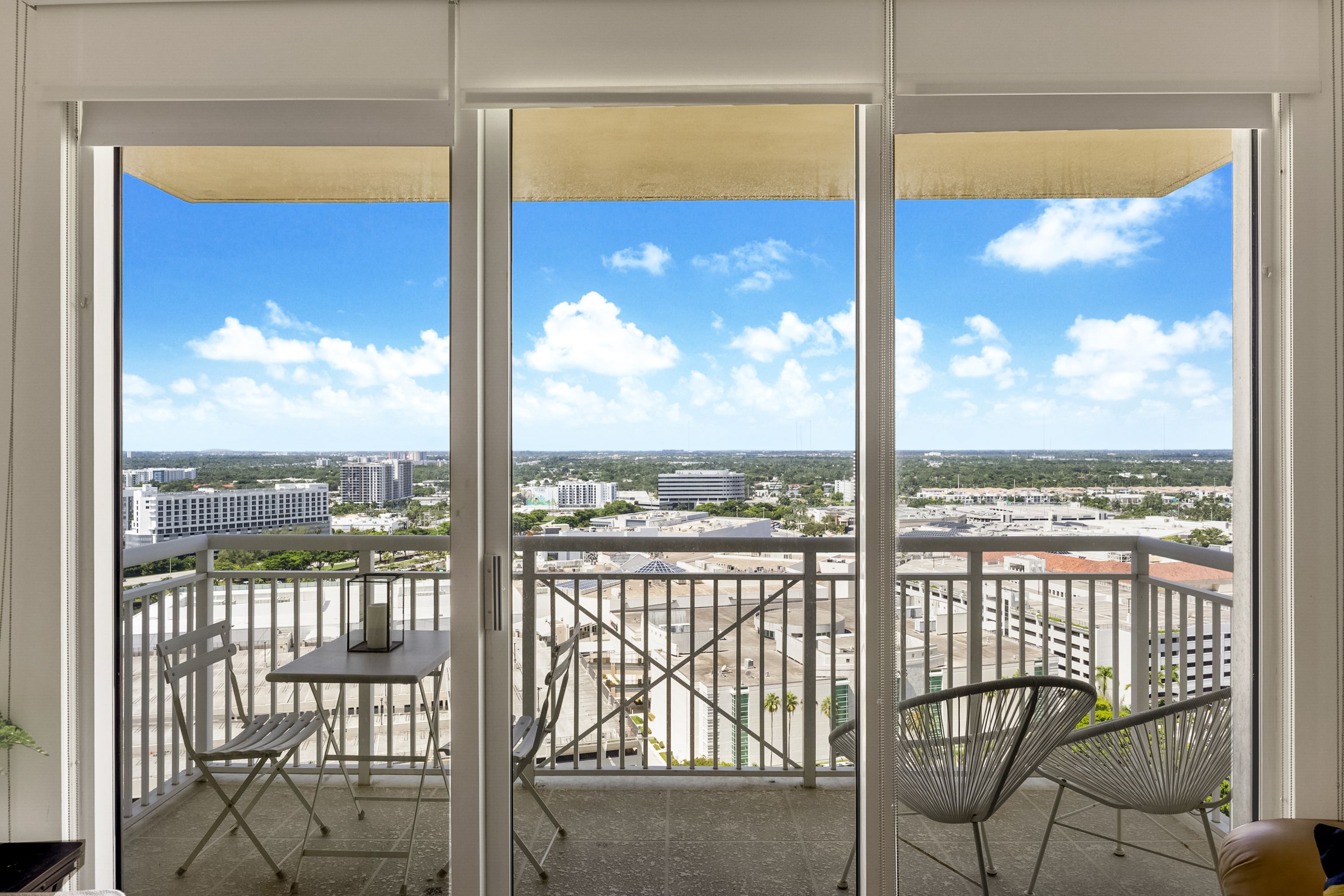 19501 W Country Club Drive Aventura FL 33180
